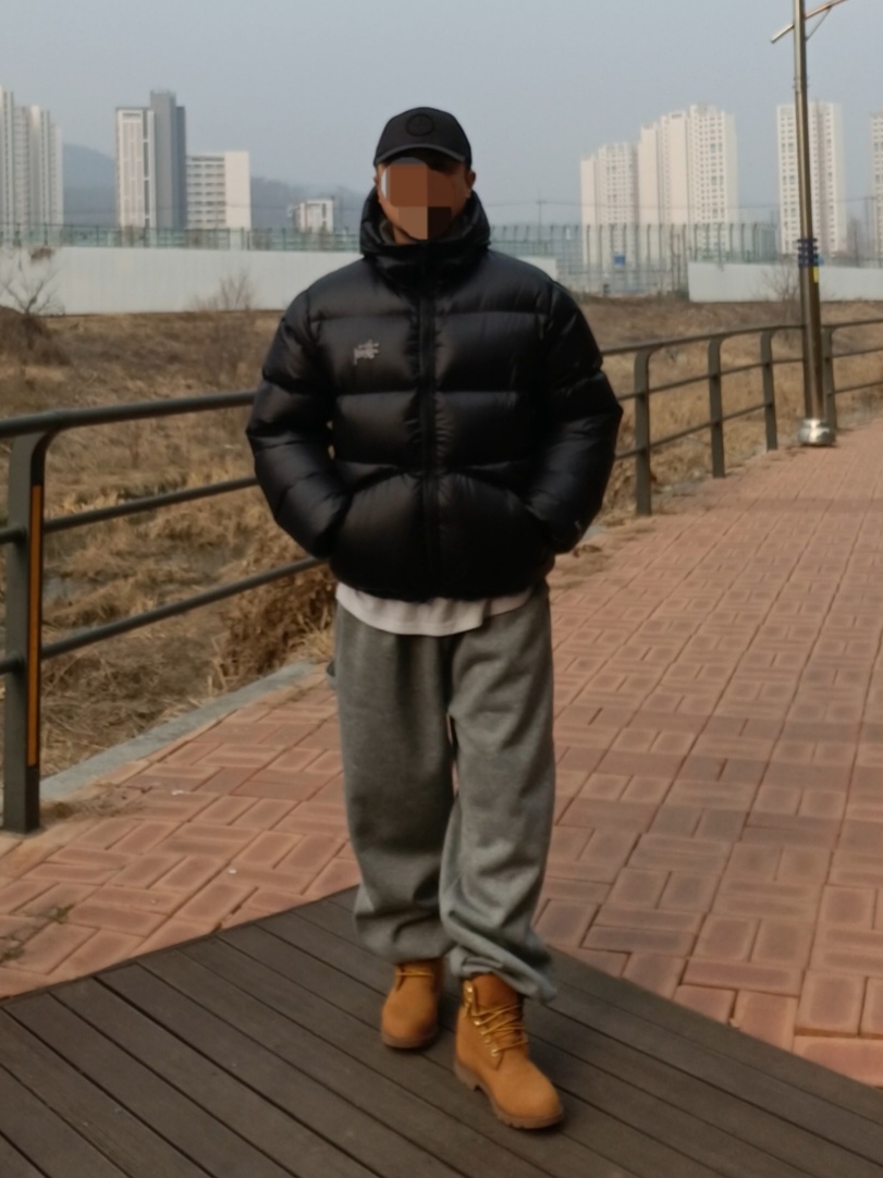 Stussy Down Parka Micro Ripstop Phantom Black, Timberland 6 Inch Laceup Basic Boots Wheat Brown - Wide 착용 스타일