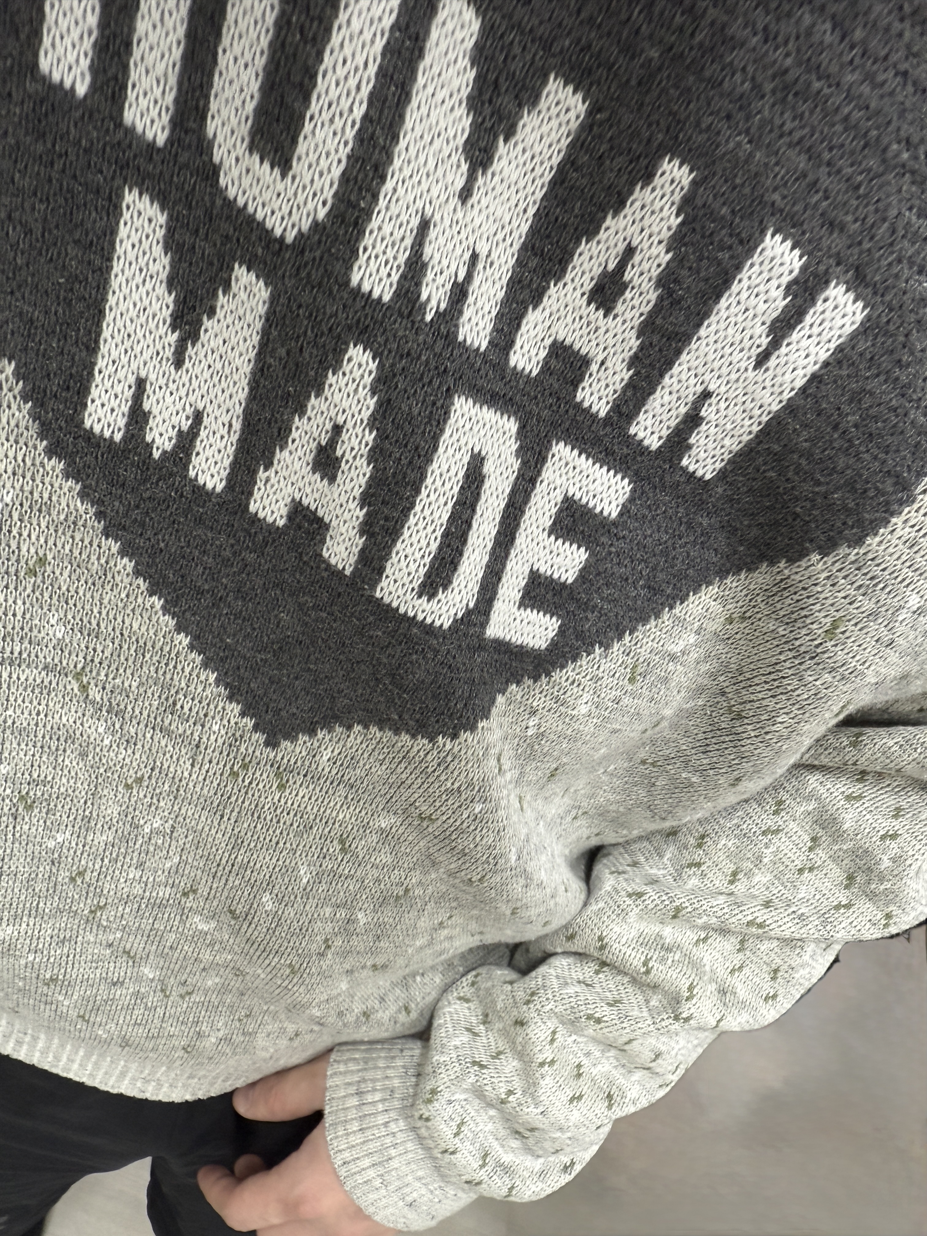 Human Made Heart Knit Sweater Gray 착용 스타일 - 2