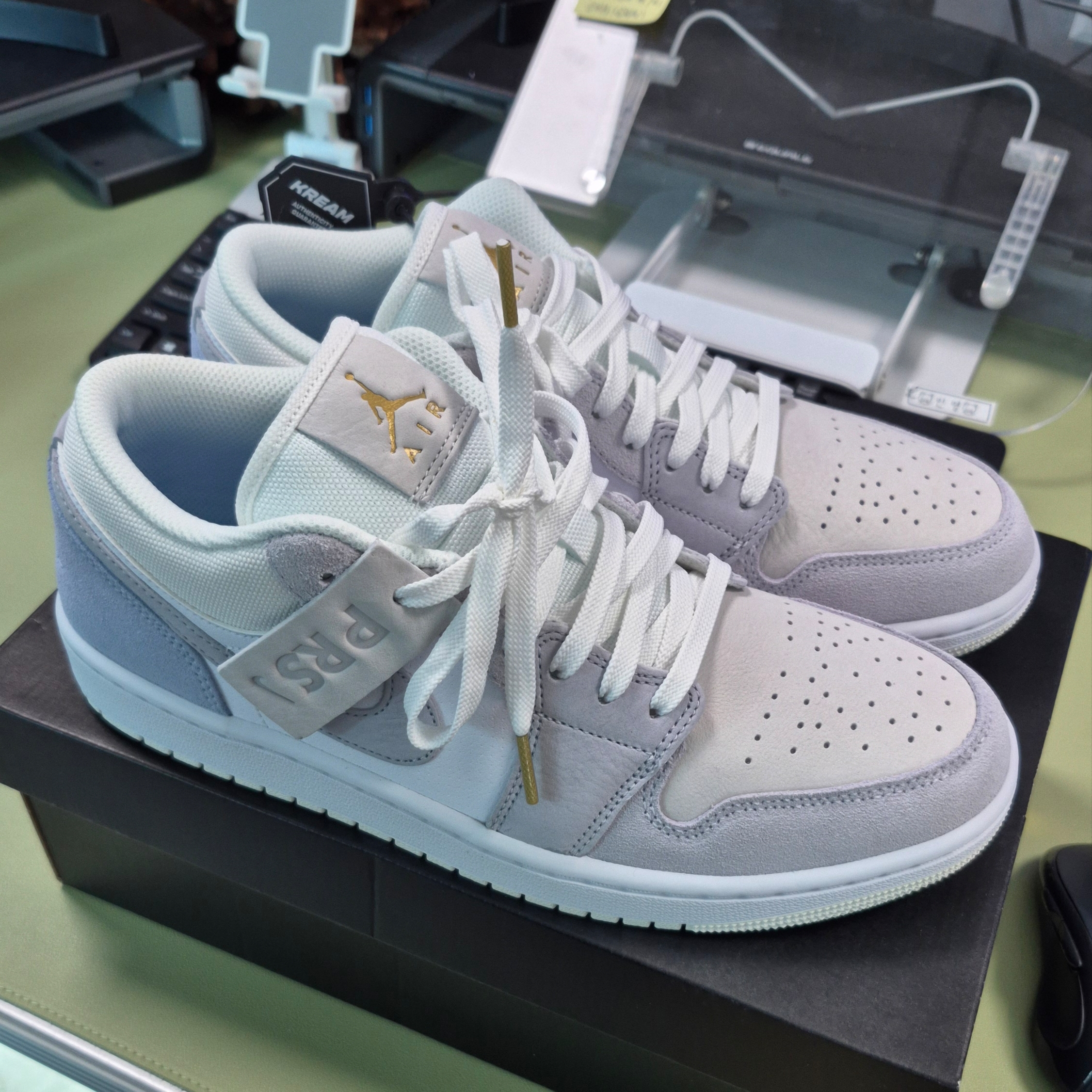 Jordan 1 Low Paris 착용 스타일
