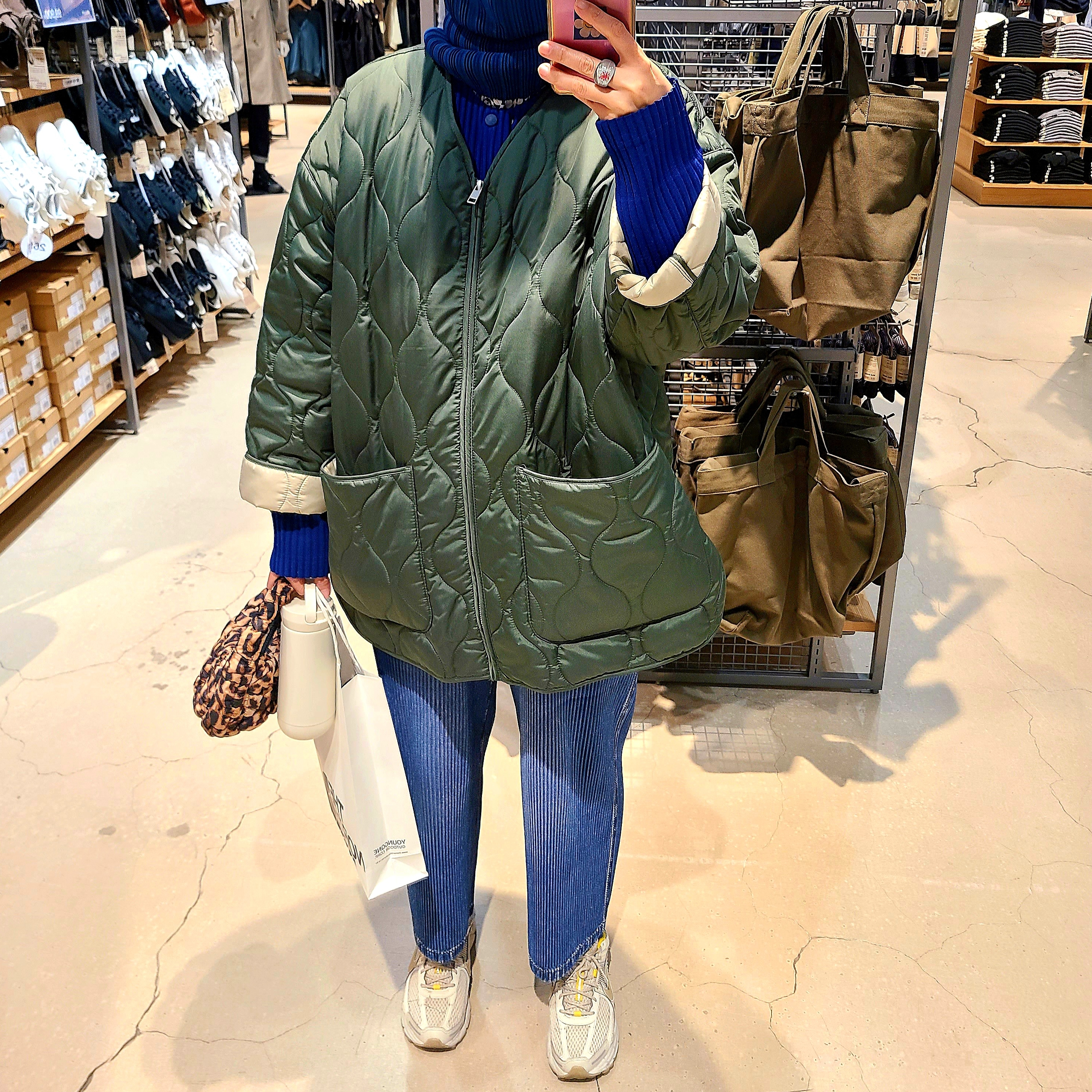 The North Face White Label Fleece Earmuff Cap White Sand, (W) Nike Zoom Vomero 5 Light Bone 착용 스타일 - 5