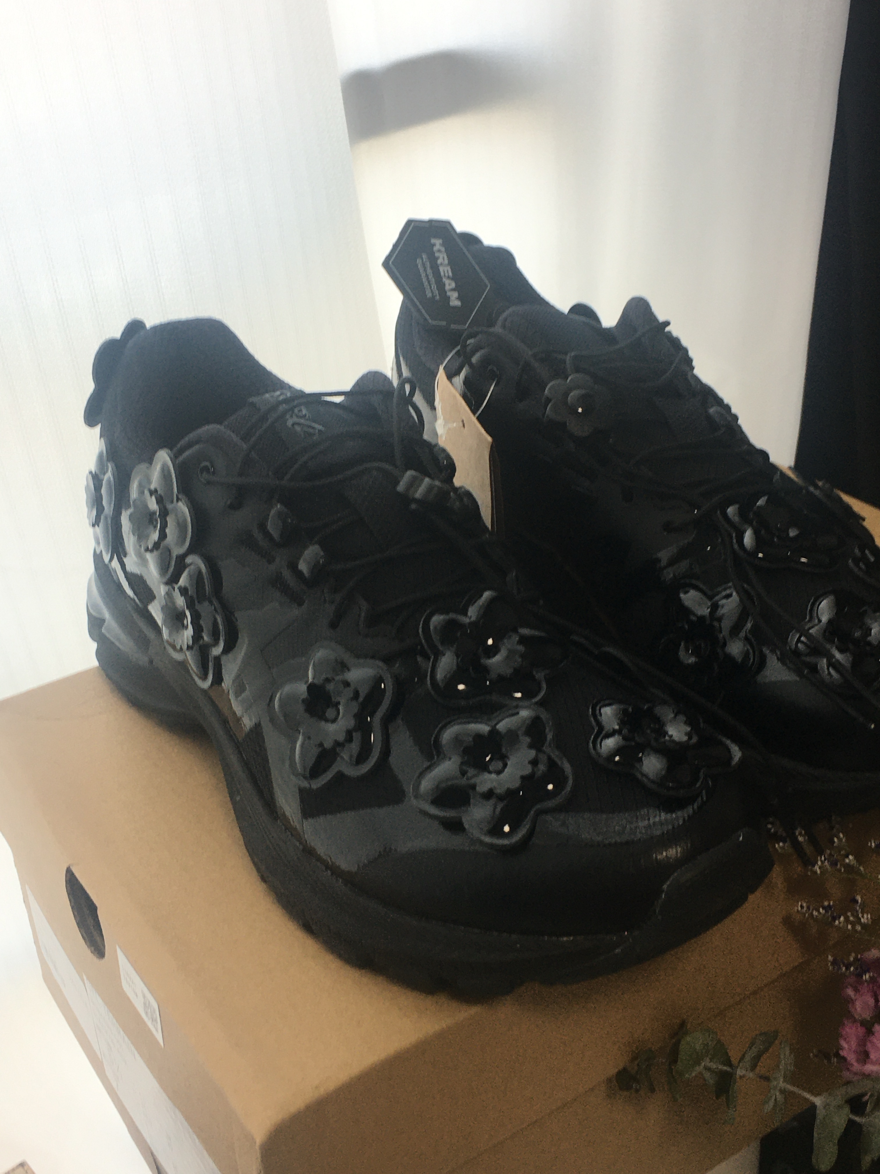 Asics x Cecilie Bahnsen Gel-Terrain Black 착용 스타일 - 5