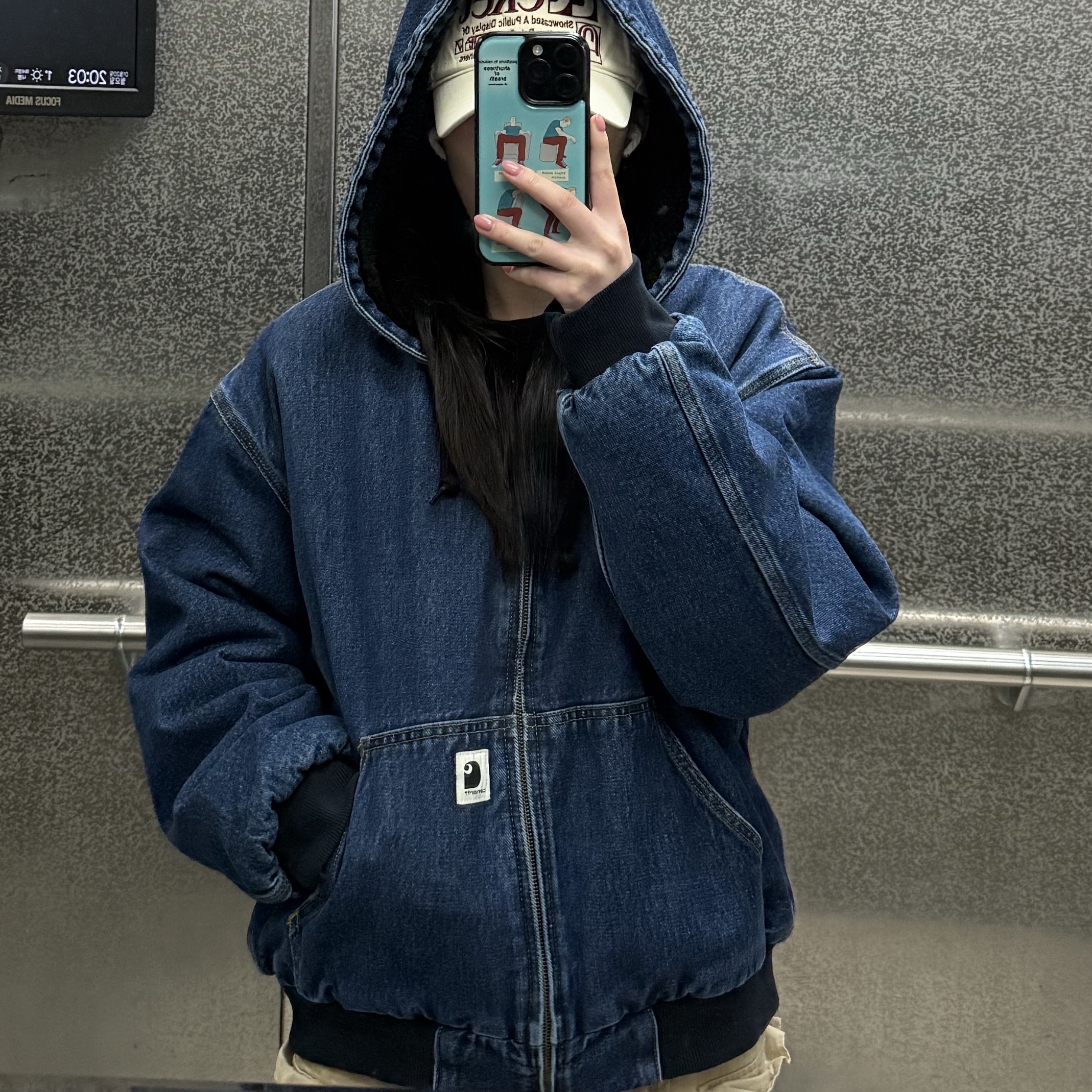 (W) Carhartt WIP Blue Stone Washed OG Active Jacket Blue Stone Washed - Winter, Carhartt WIP Maitland Denim OG Active Jacket Blue Stone Washed 착용 스타일 - 1