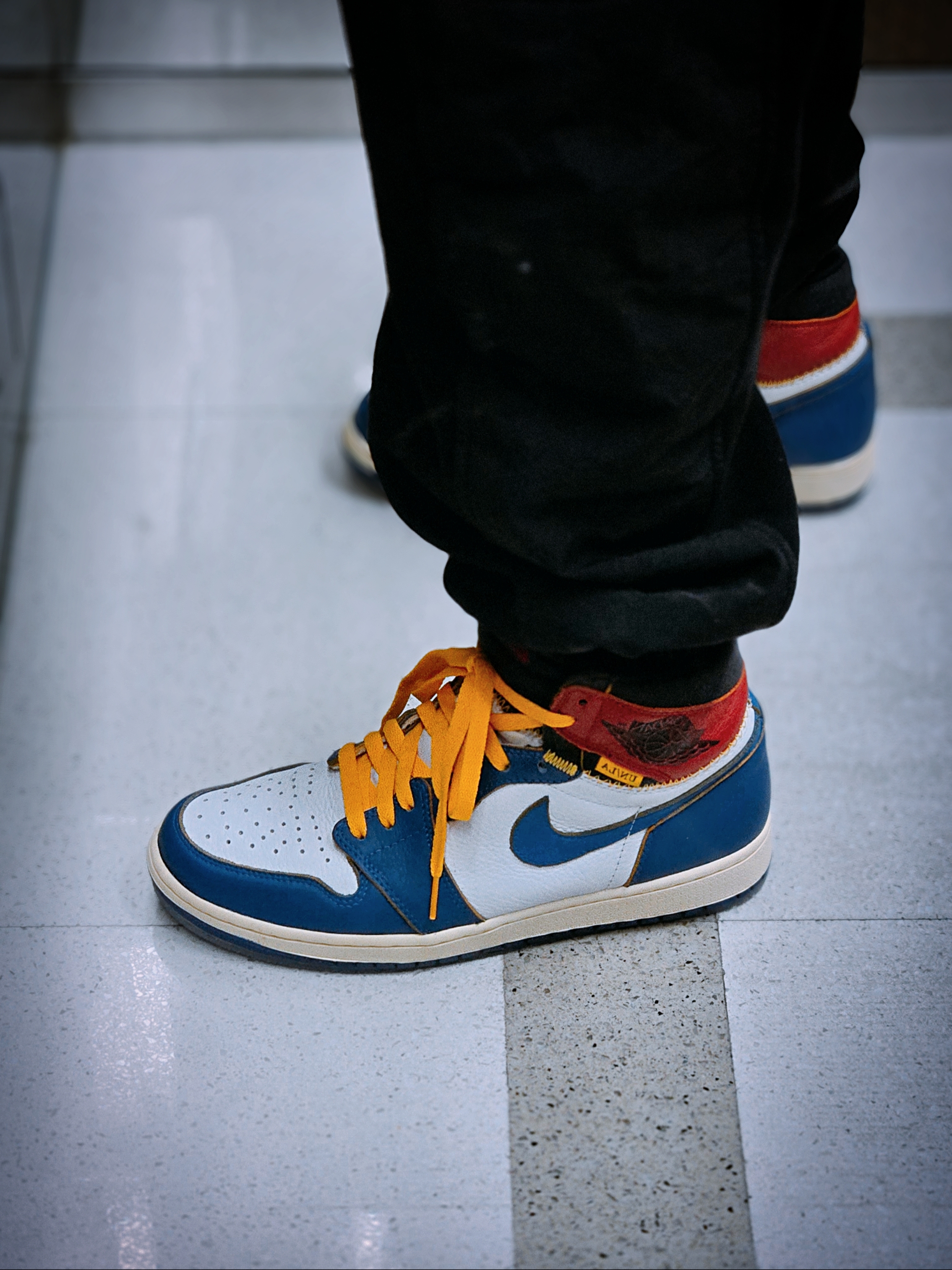 Jordan 1 x Union Retro High Blue Toe, Hysteric Glamour Star Evil Mesh Cap Black 착용 스타일 - 2