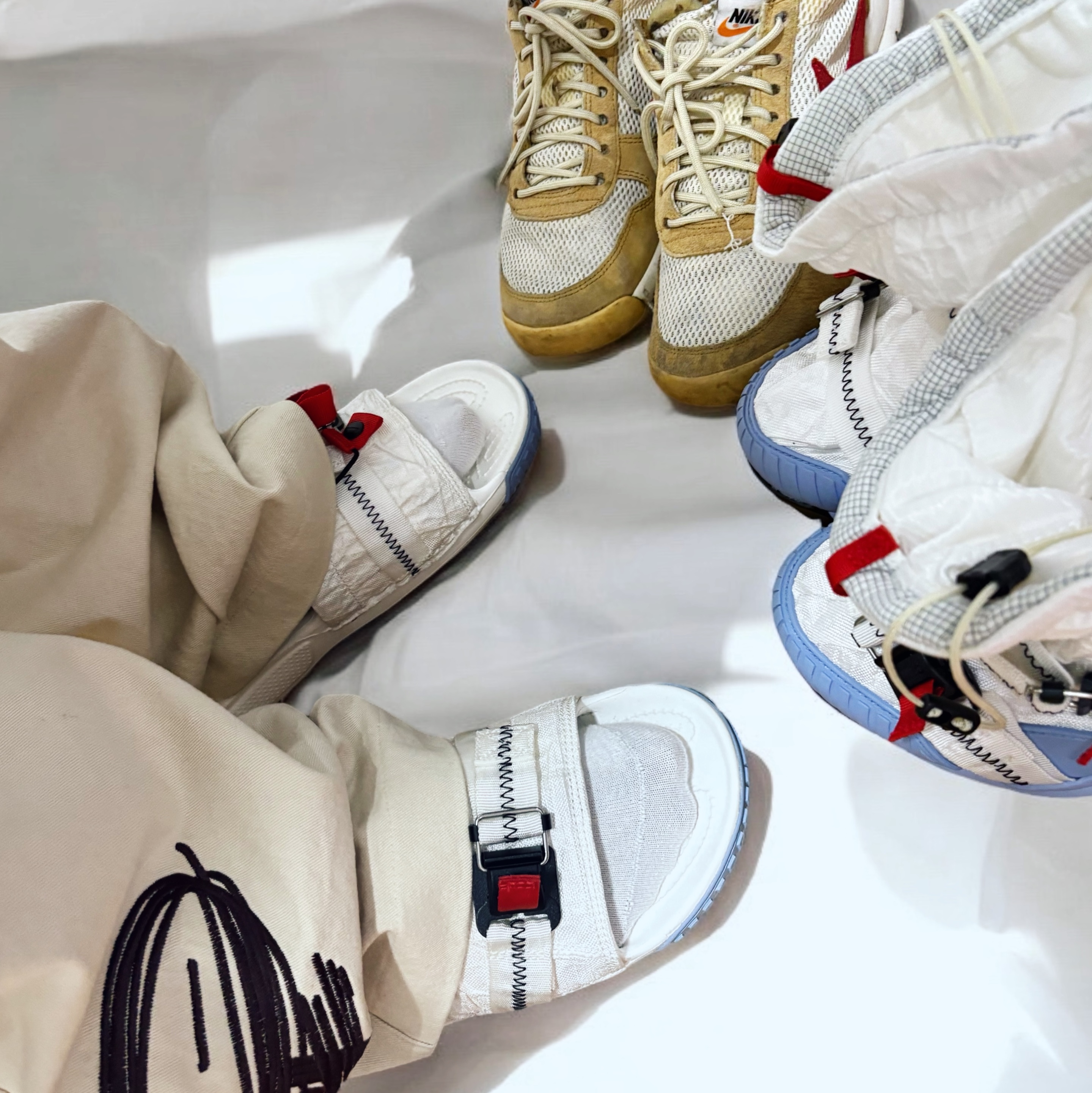 Nike x Tom Sachs Mars Yard Overshoe 3.0 착용 스타일 - 3