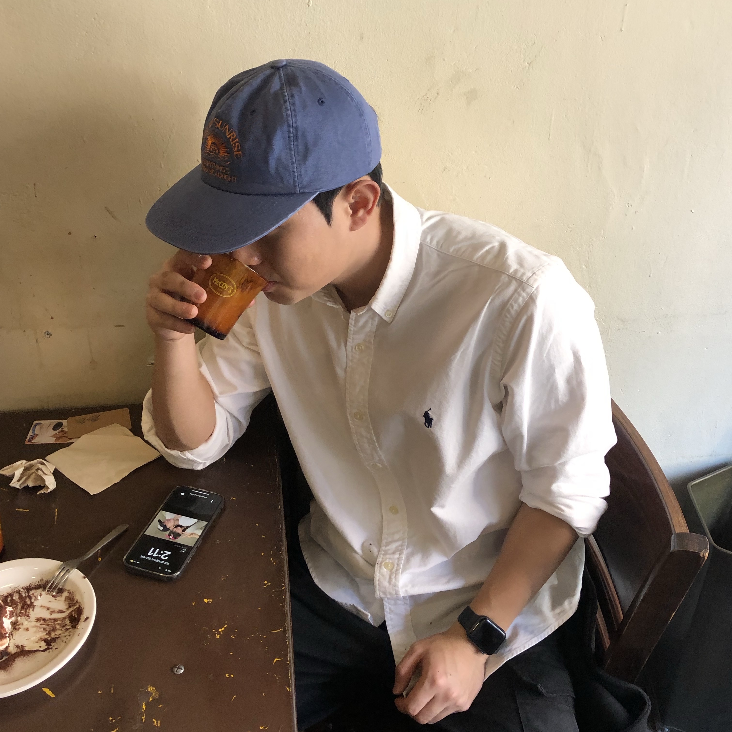 Hello Sunrise Arch Logo 5 Panel Cap Ocean Blue 착용 스타일 - 1
