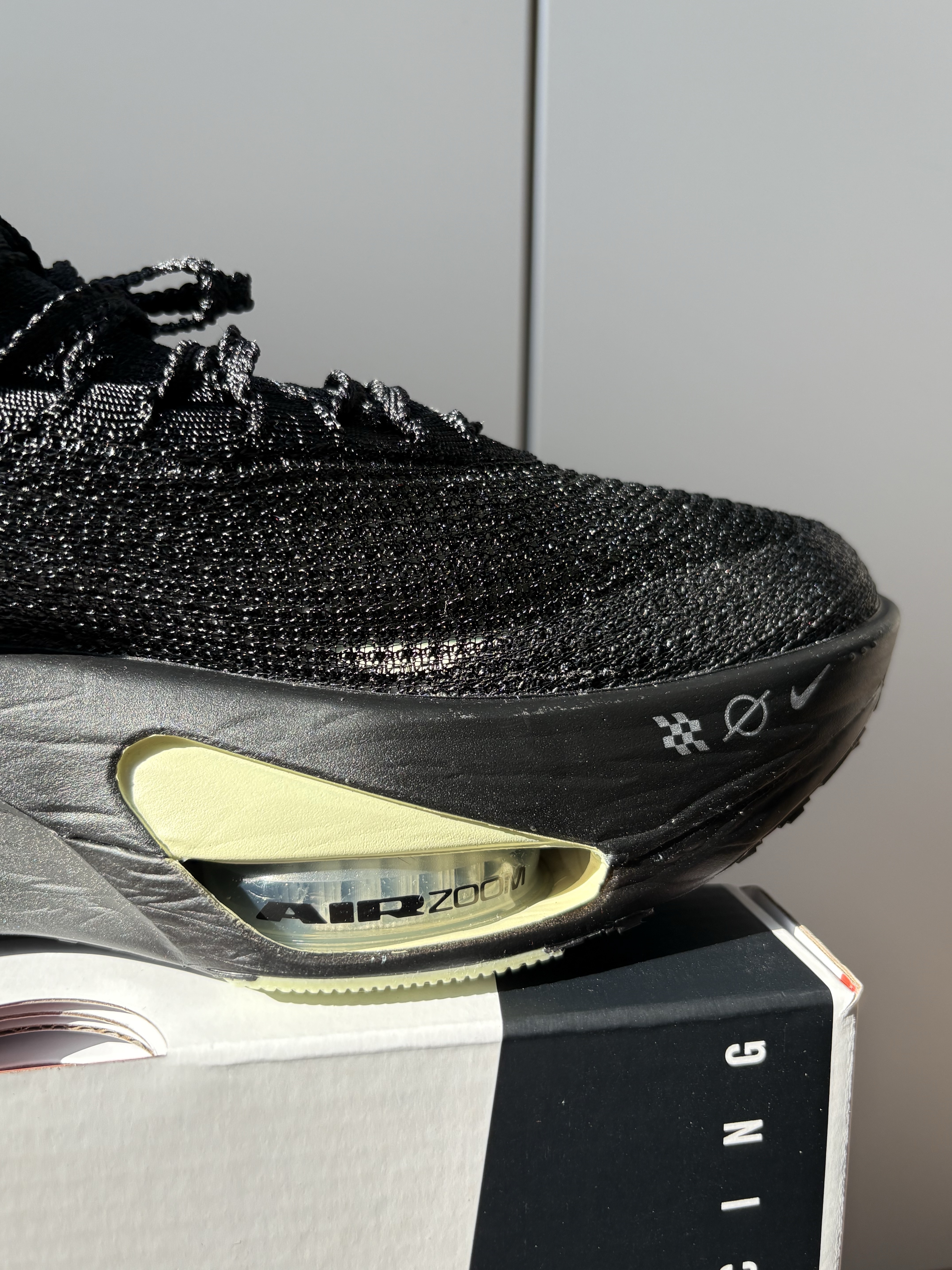 Nike Air Zoom Alphafly Next% 3 Black Olive Aura 착용 스타일 - 7