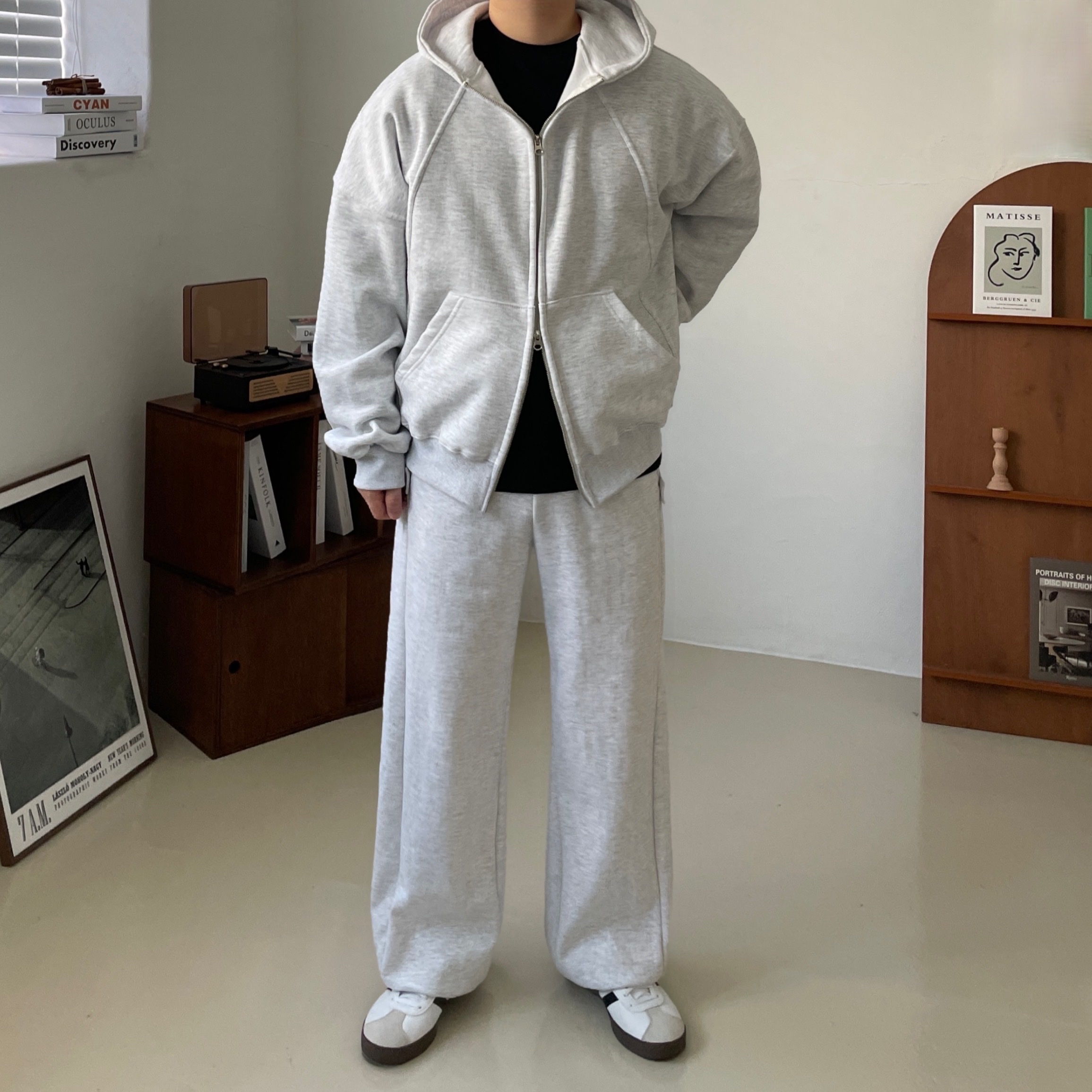 Adidas Samba OG Cloud White 착용 스타일 - 1