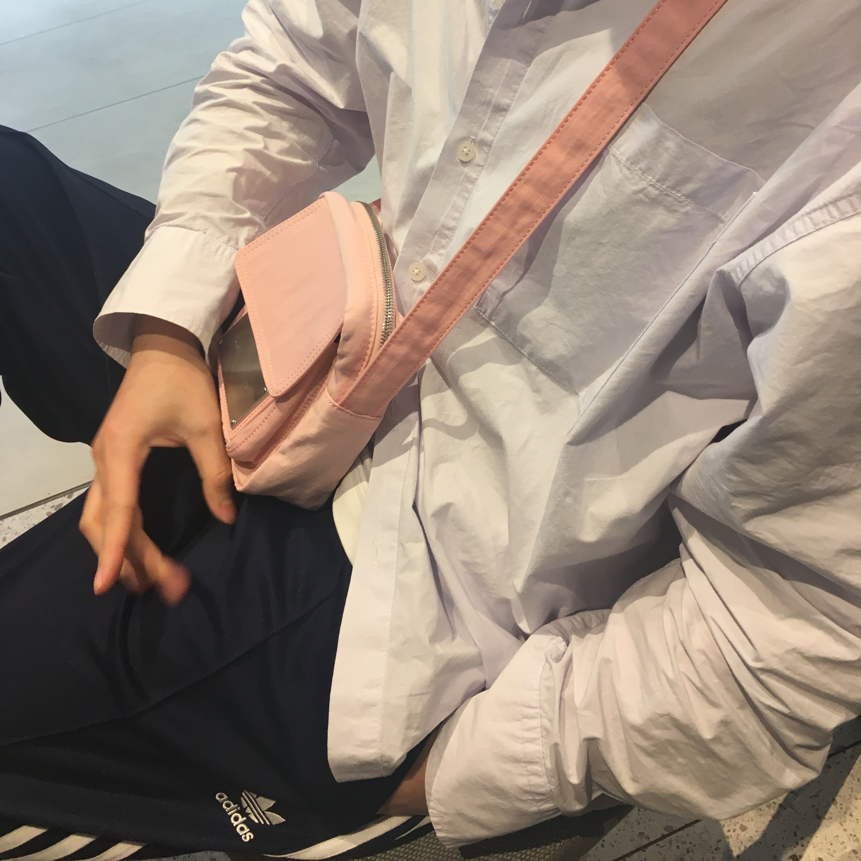 Adidas Adicolor Baggy Fit Firebird Track Pants Night Indigo - KR Sizing 착용 스타일