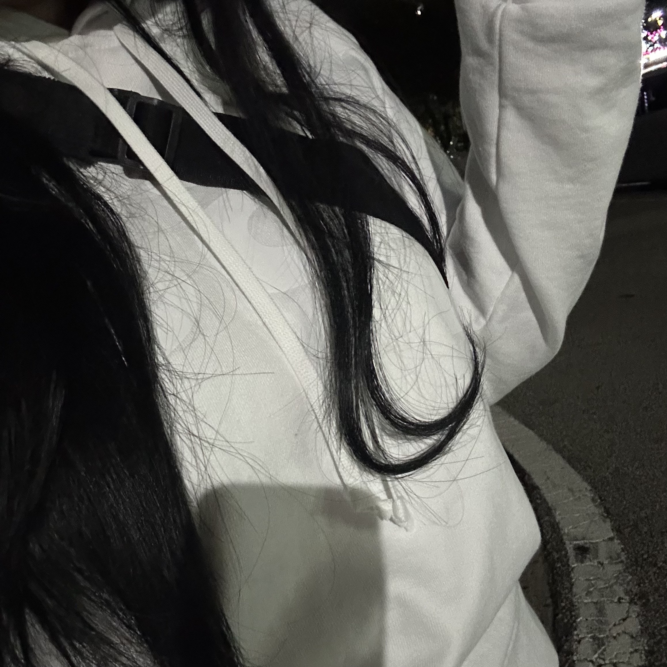 [KREAM 단독] Safarispot Women 1/2 Basic Safari Hoodie White 착용 스타일