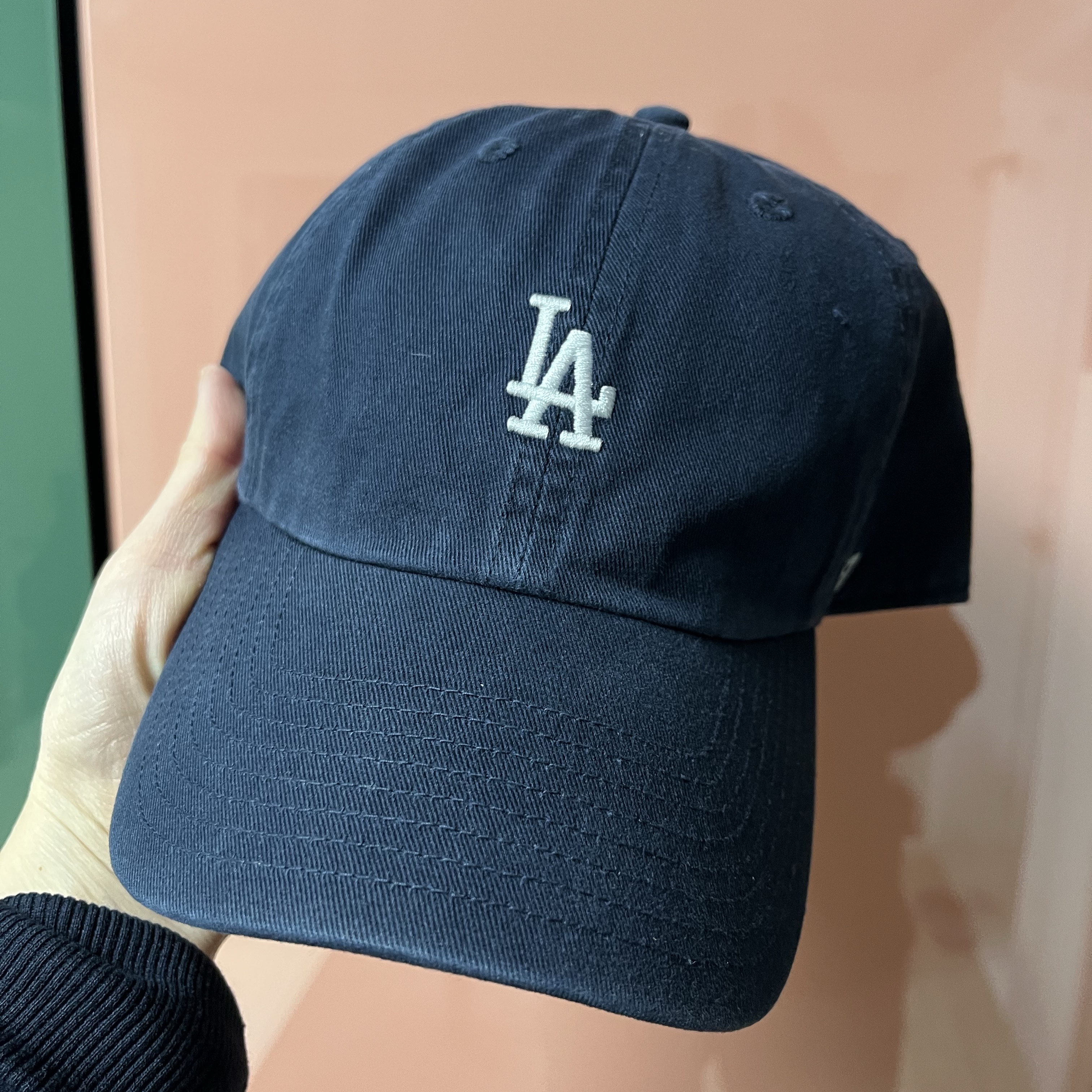 47 Brand LA Dodgers Base Runner Clean Up Navy 착용 스타일