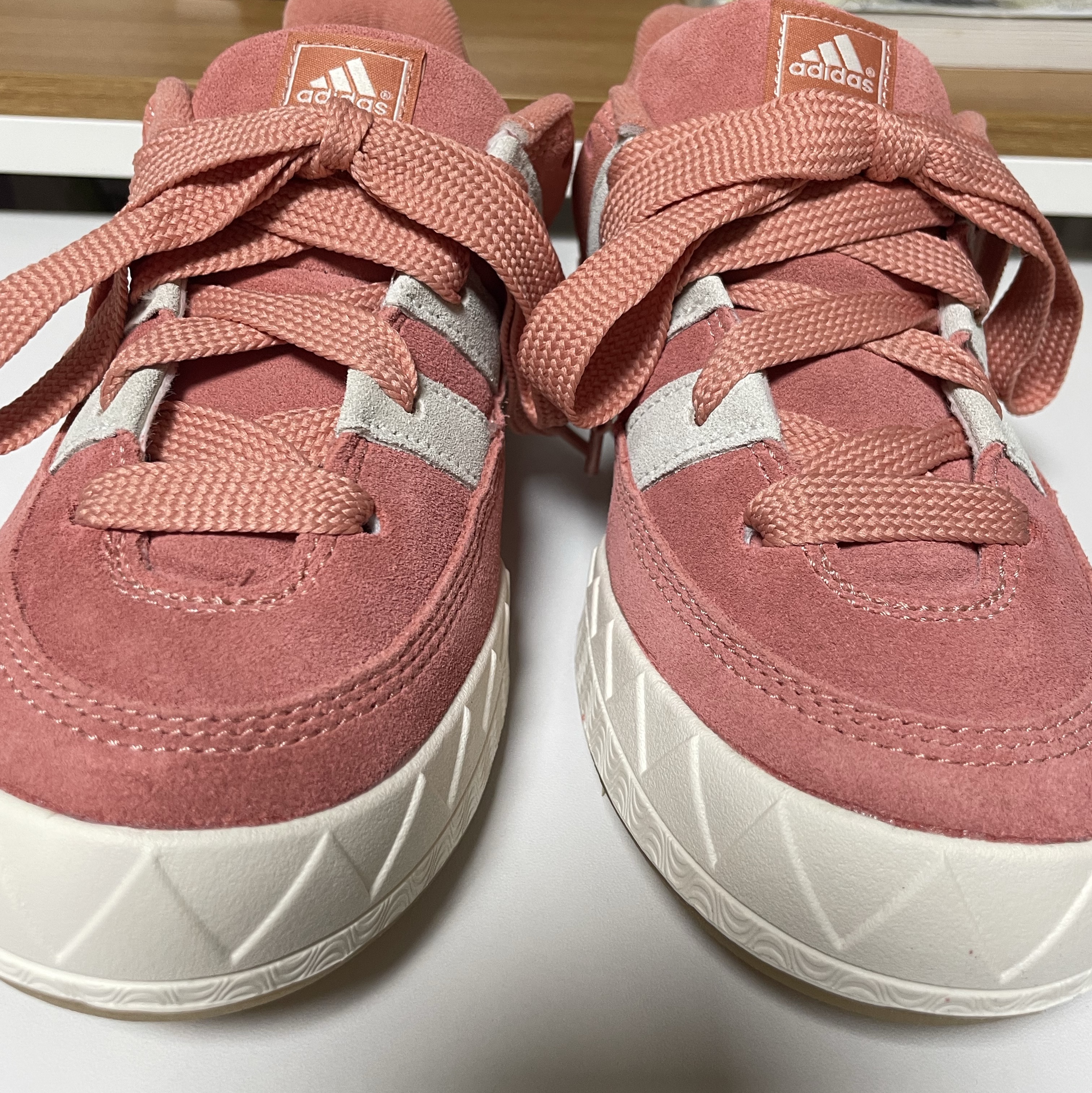 Adidas Adimatic Wonder Clay 착용 스타일