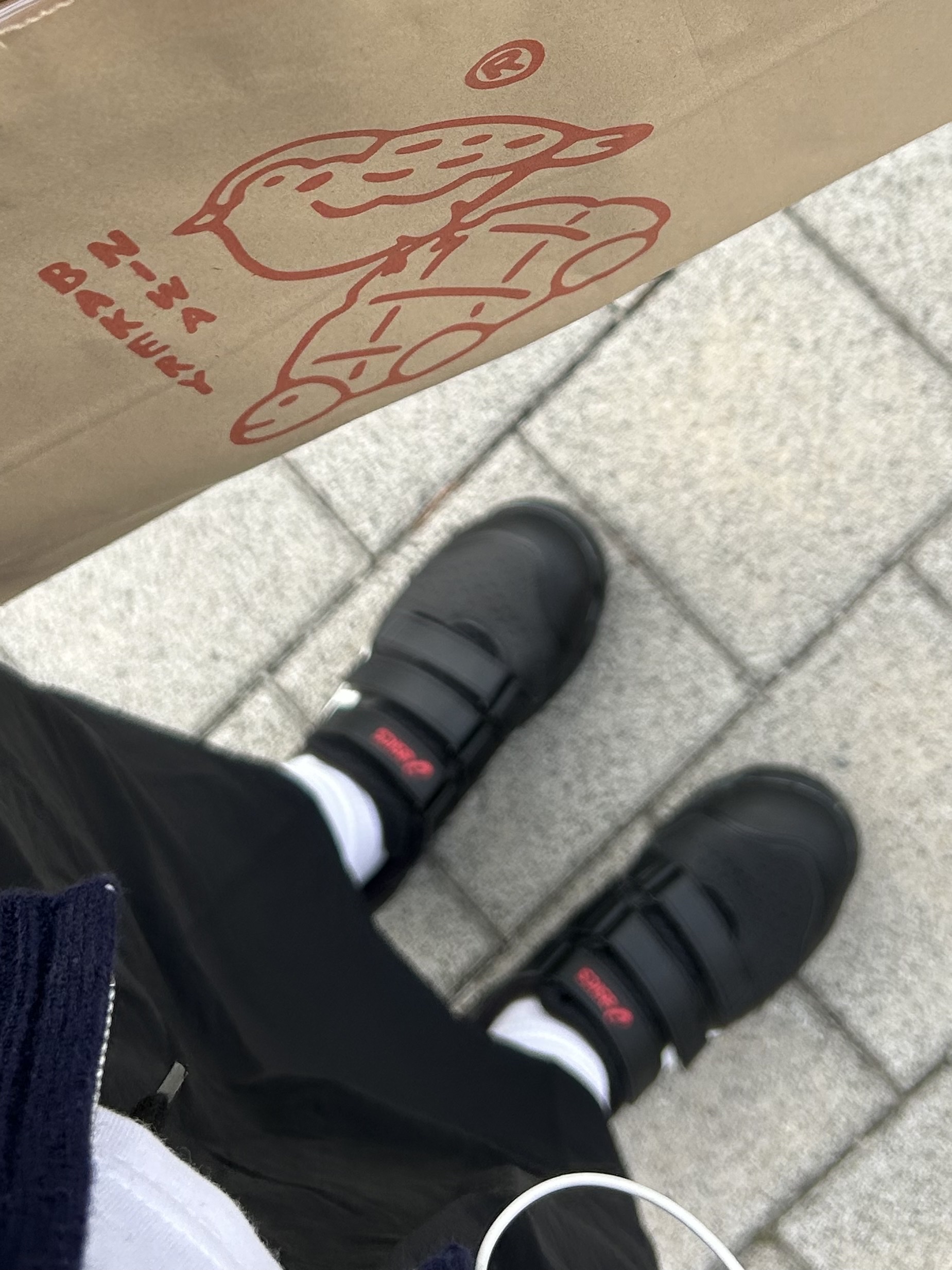 Asics Winjob CP112 Black 착용 스타일 - 2