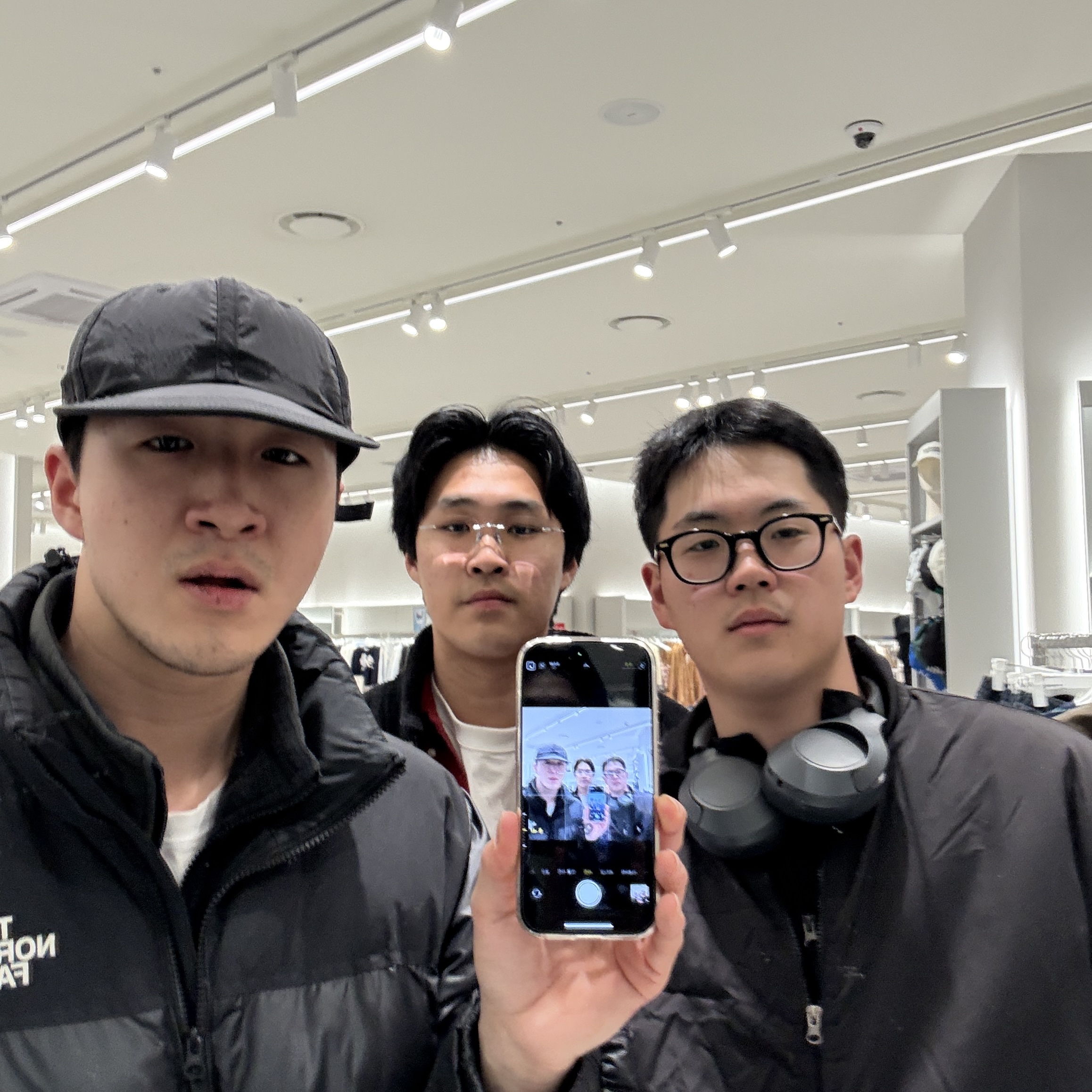The North Face On Ball Jacket Black 착용 스타일