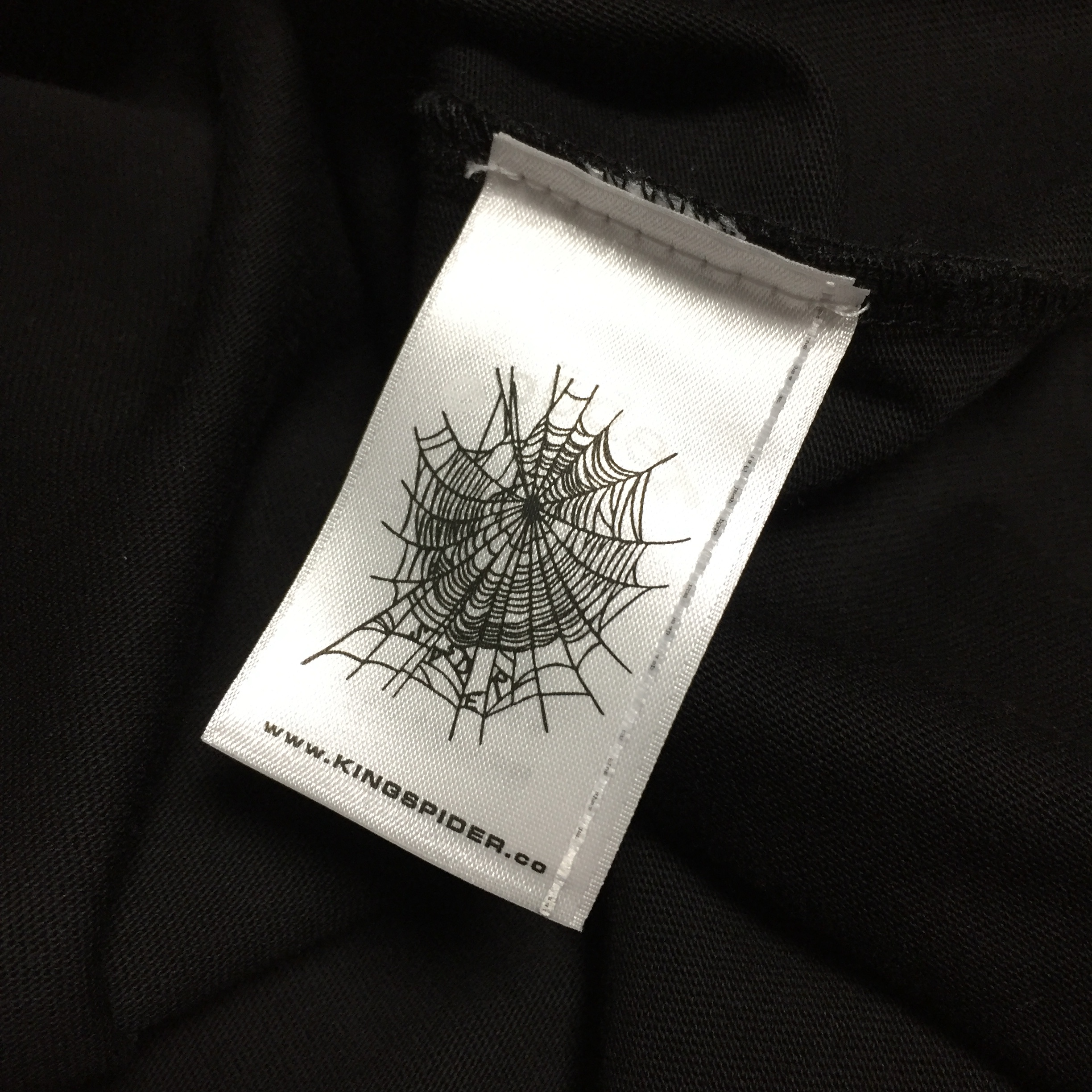 Travis Scott Cactus Jack x Sp5der Airbrush T-Shirt Black 착용 스타일 - 2