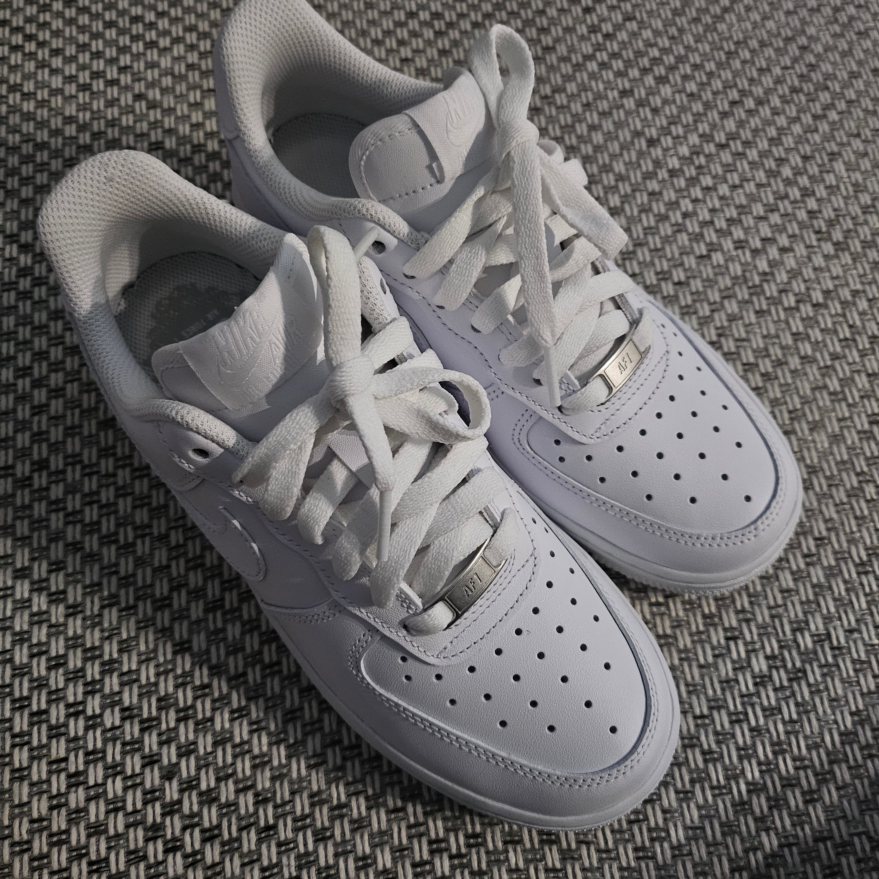 (W) Nike Air Force 1 '07 Low White 착용 스타일