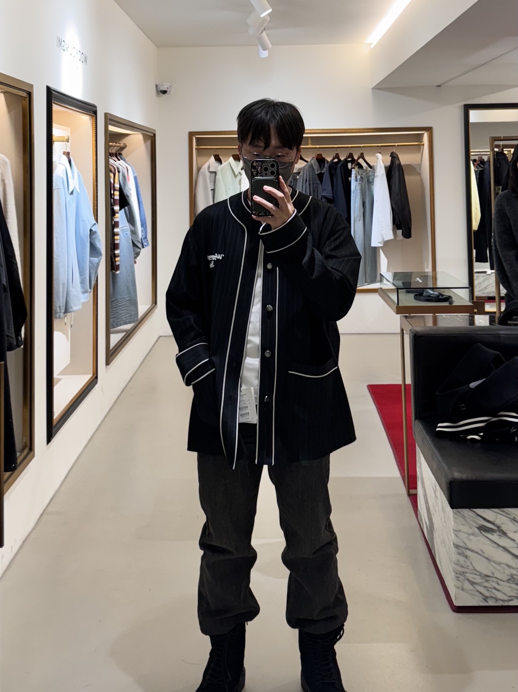 Balenciaga Paris Liberty Layered Oversized Shirts Dark Green, Wooyoungmi Varsity Zip Up Cardigan Black - 25SS 착용 스타일 - 6