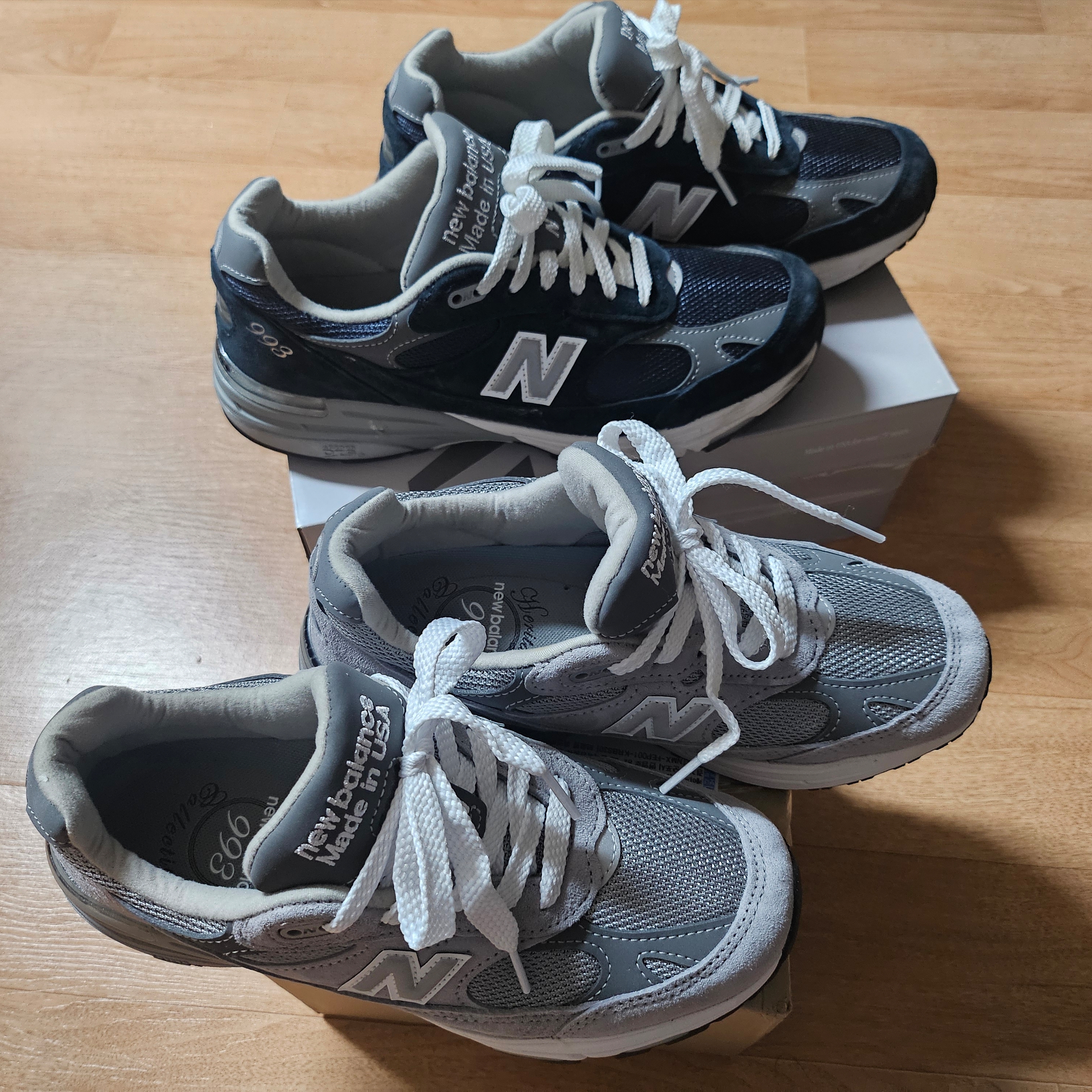 (W) New Balance 993 Made in USA Grey - B Standard 착용 스타일
