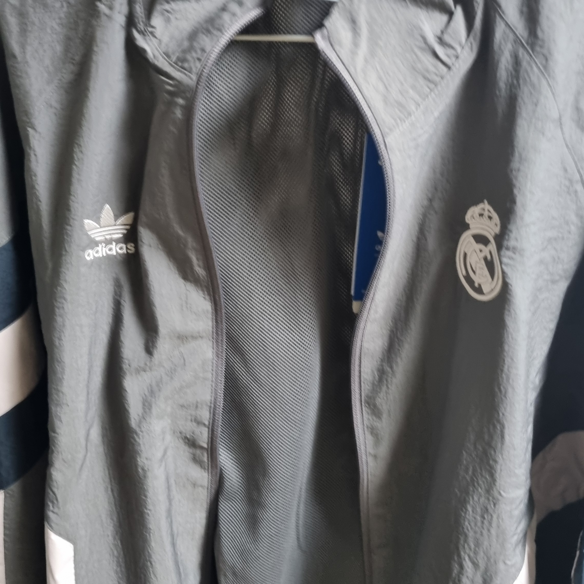Adidas Real Madrid Originals Track Top Charcoal Grey - KR Sizing 착용 스타일