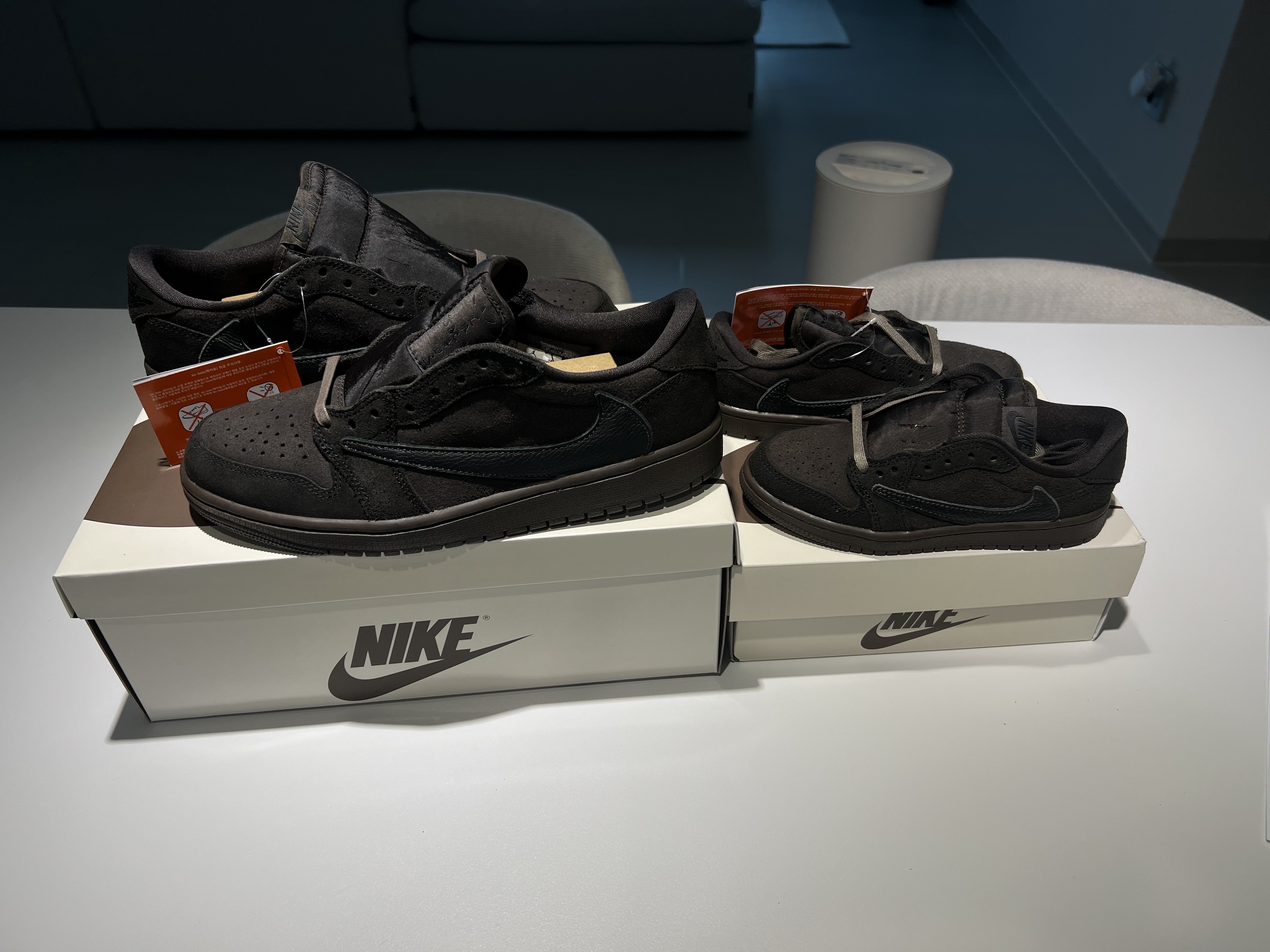 Jordan 1 x Travis Scott Retro Low OG SP Velvet Brown and Dark Mocha, (PS) Jordan 1 x Travis Scott Retro Low OG SP Velvet Brown and Dark Mocha 착용 스타일 - 2