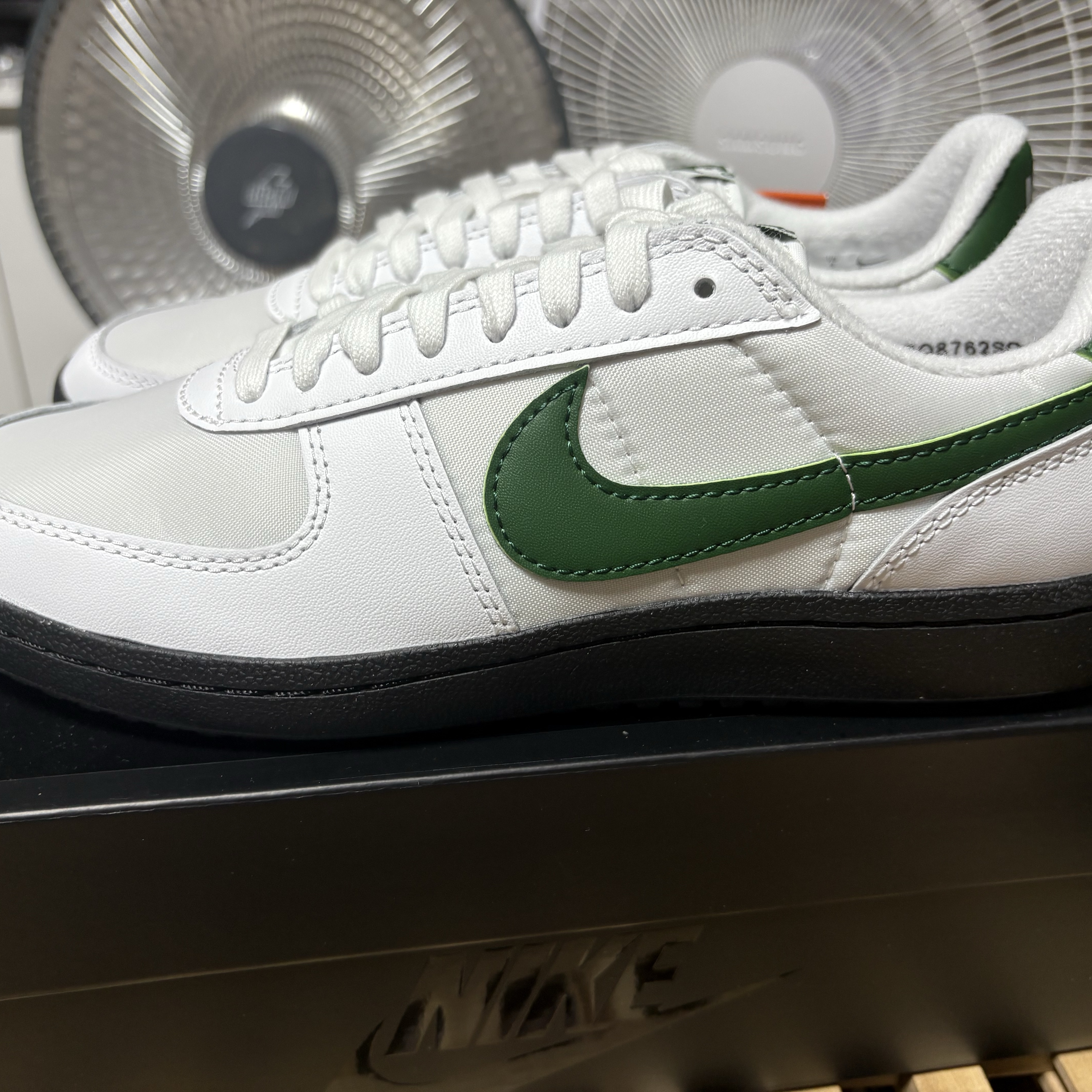 Nike Field General 82 SP White and Gorge Green 착용 스타일 - 1