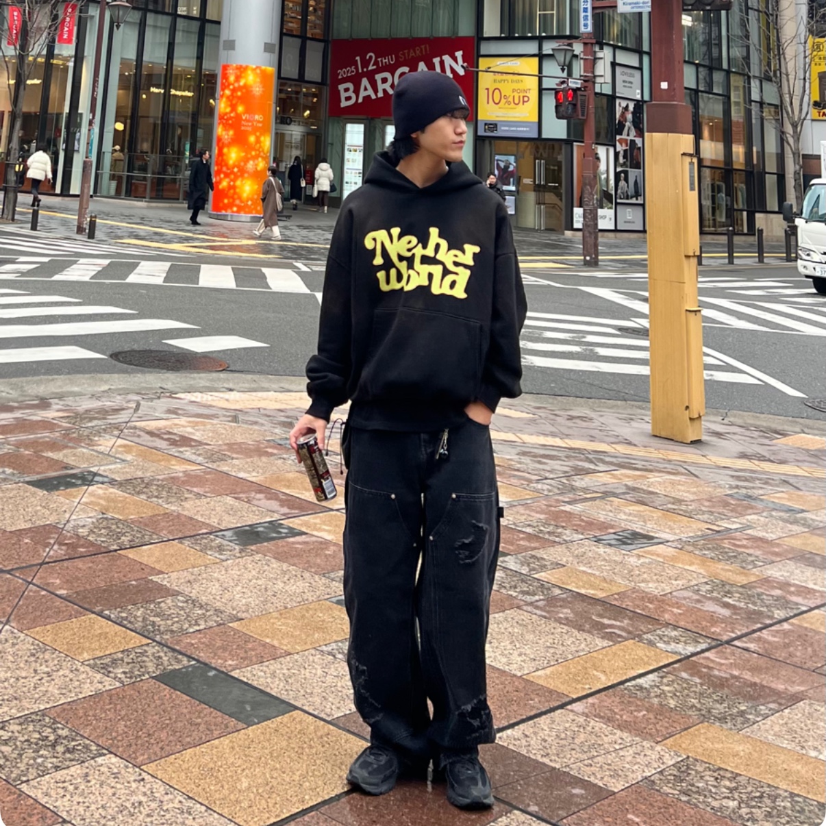 Netherworld Sporty Beanie Black, Nike Zoom Vomero 5 SP Black 착용 스타일 - 1