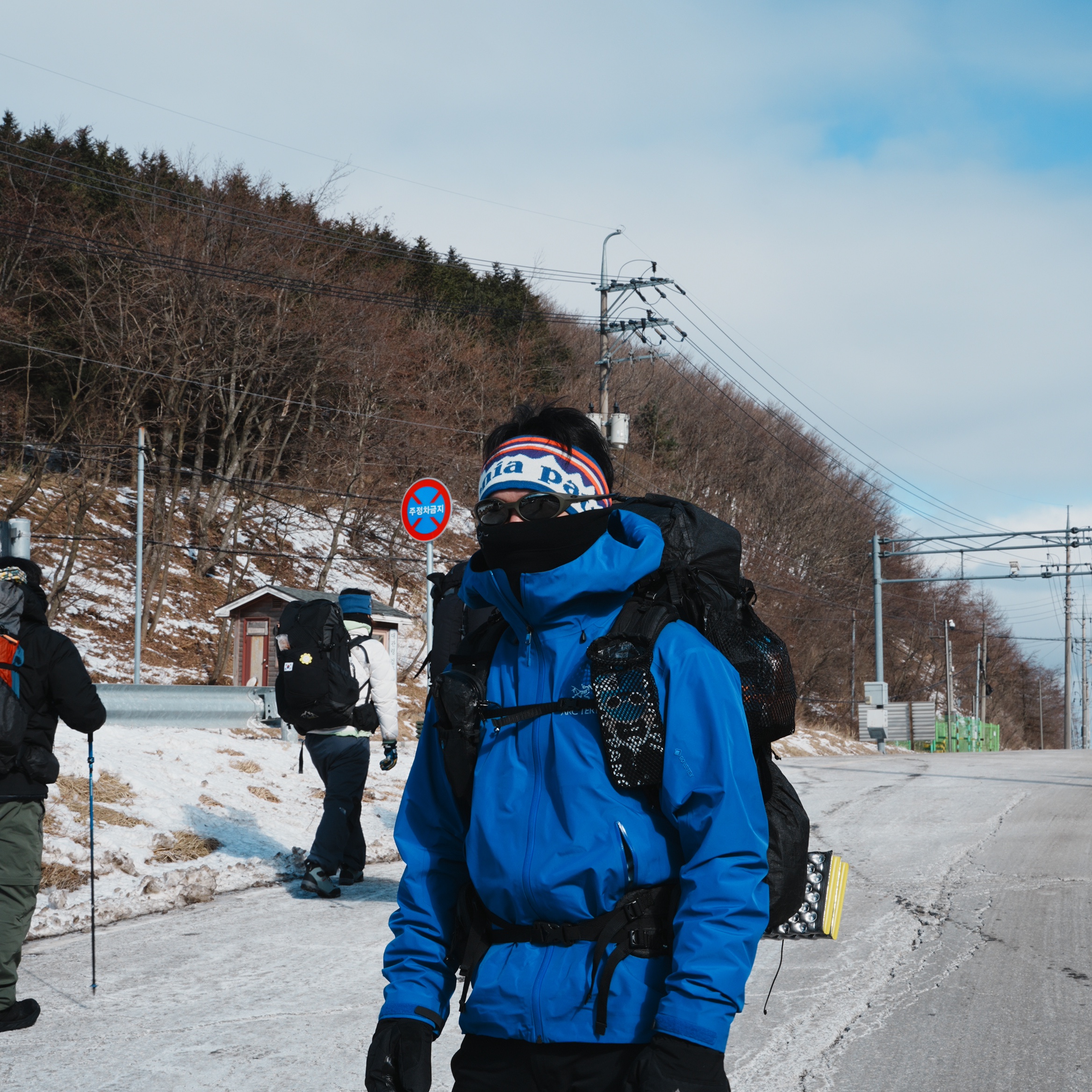 Arc'teryx Beta LT Jacket Vitality, Arc'teryx Venta Glove Black 착용 스타일 - 1