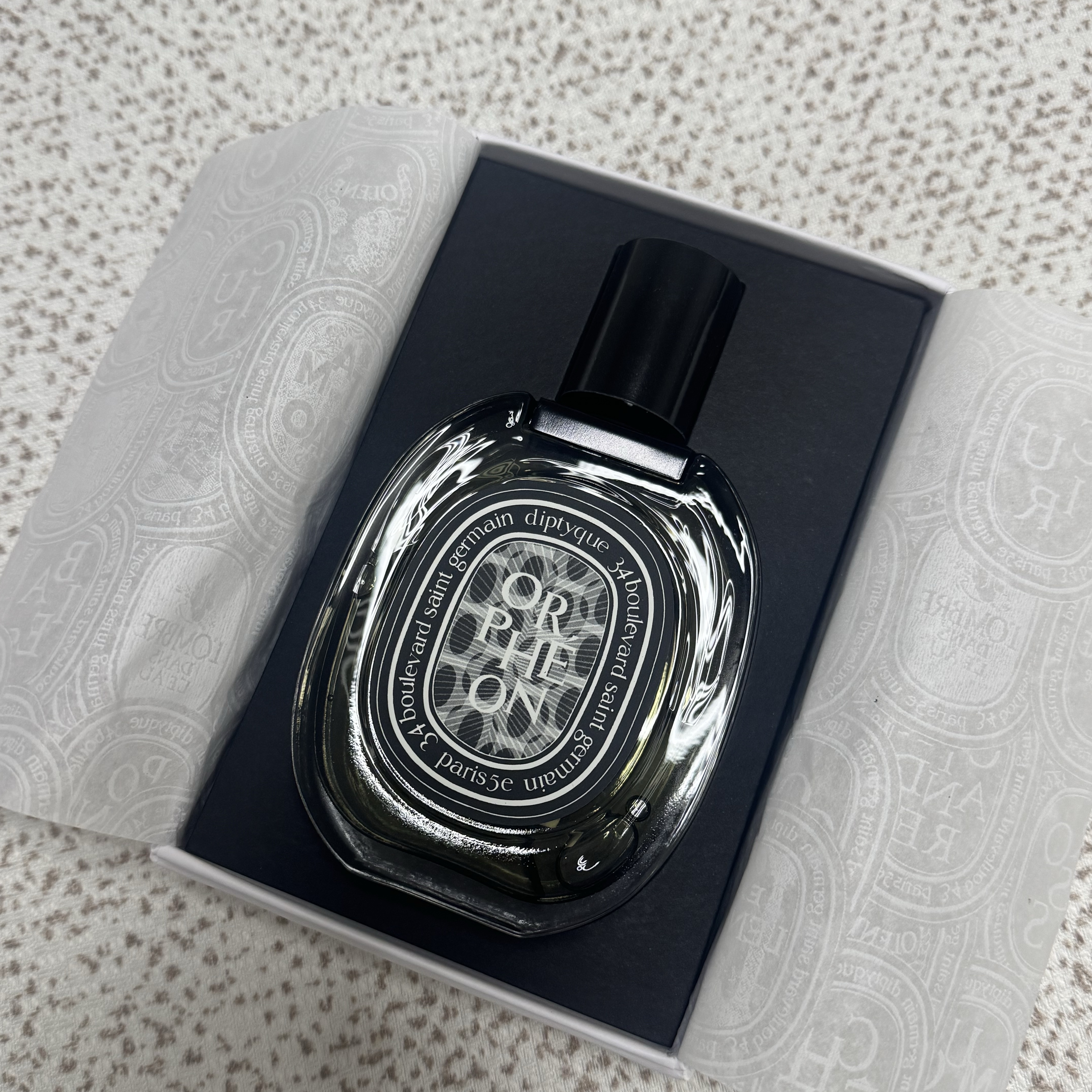 Diptyque Orpheon Eau De Parfum 75ml 착용 스타일