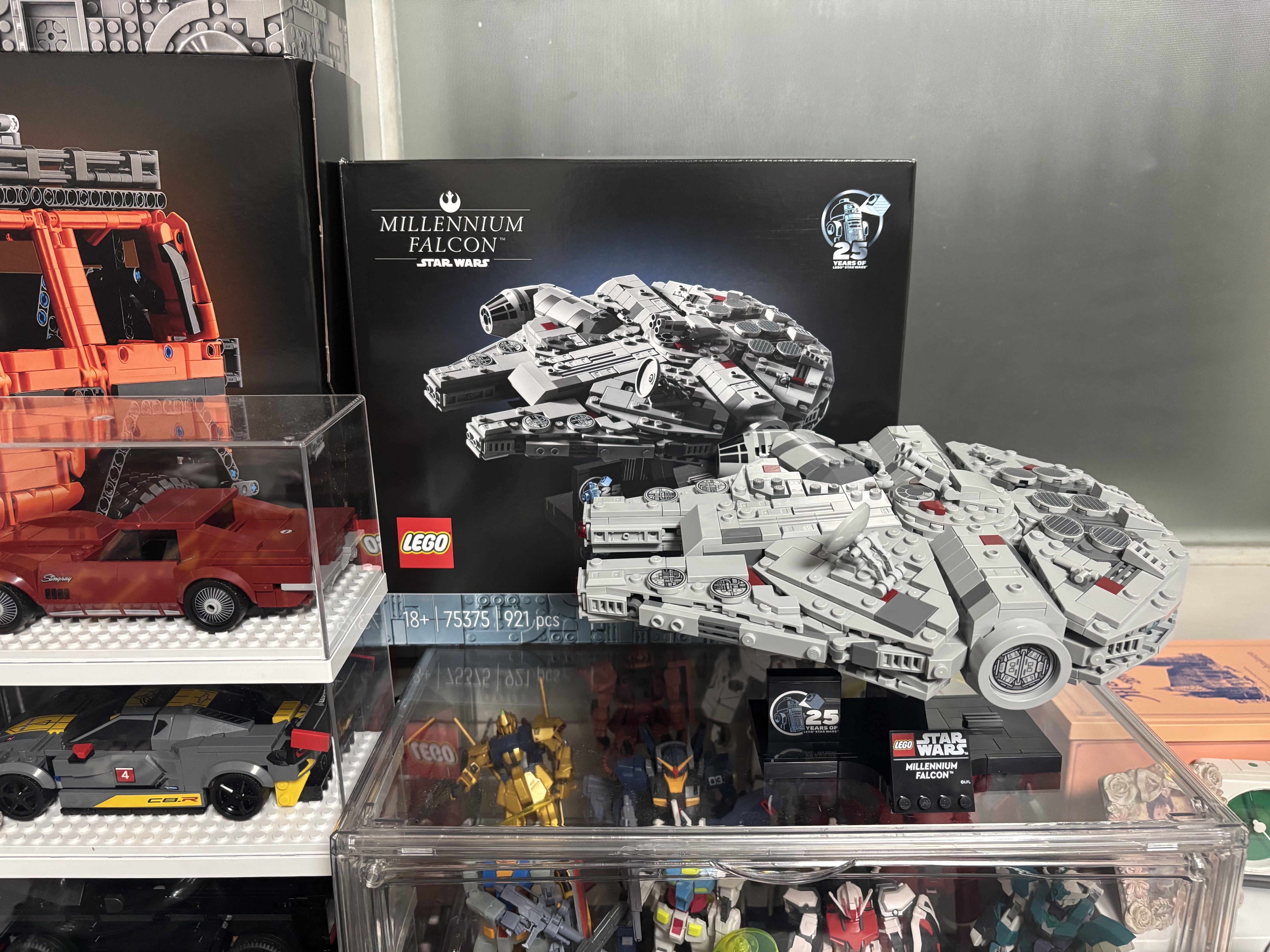 Lego Star Wars Millennium Falcon 착용 스타일 - 2