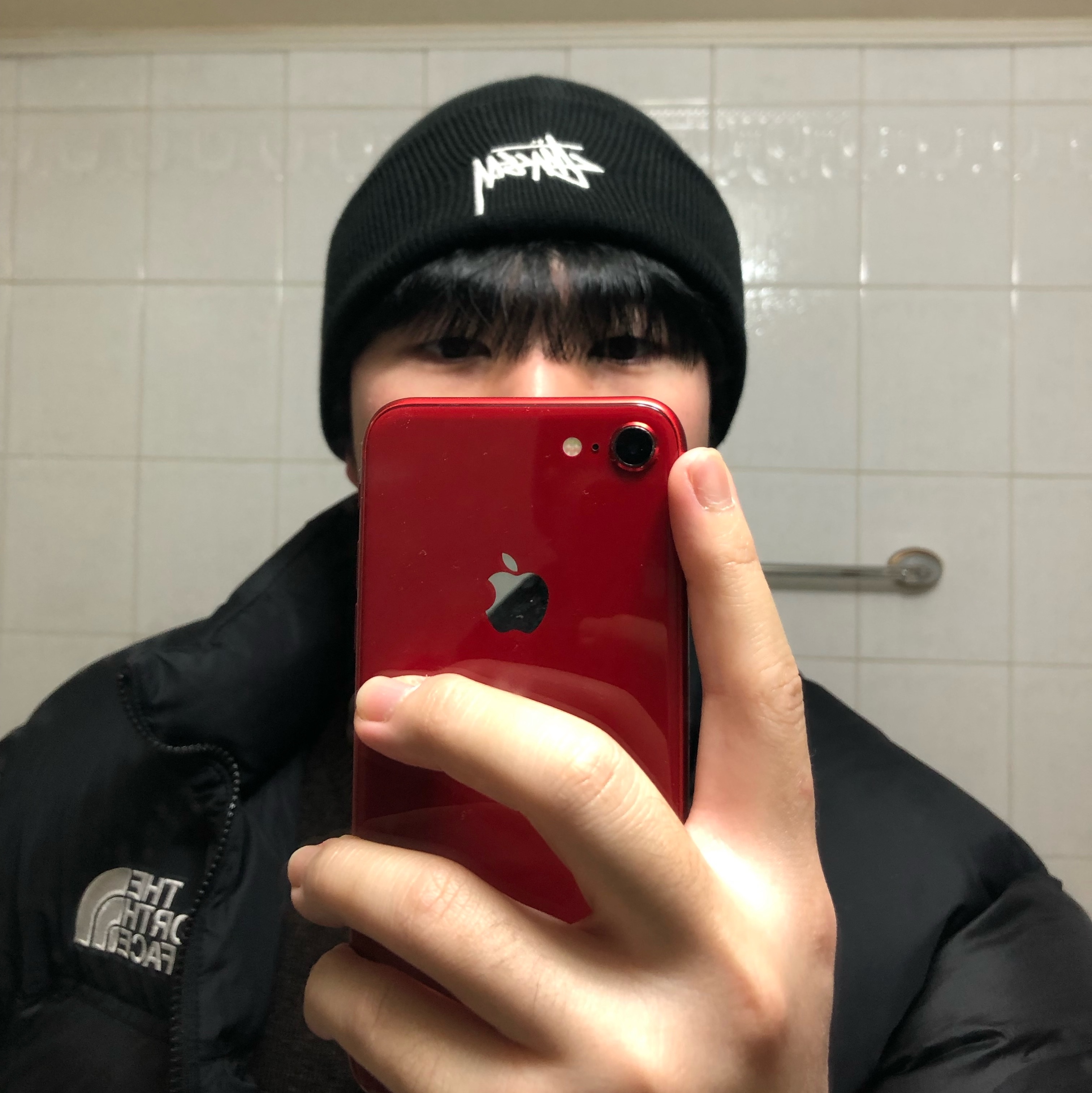 Stussy Stock Cuff Beanie Black, The North Face 1996 Eco Nuptse Jacket Black 착용 스타일