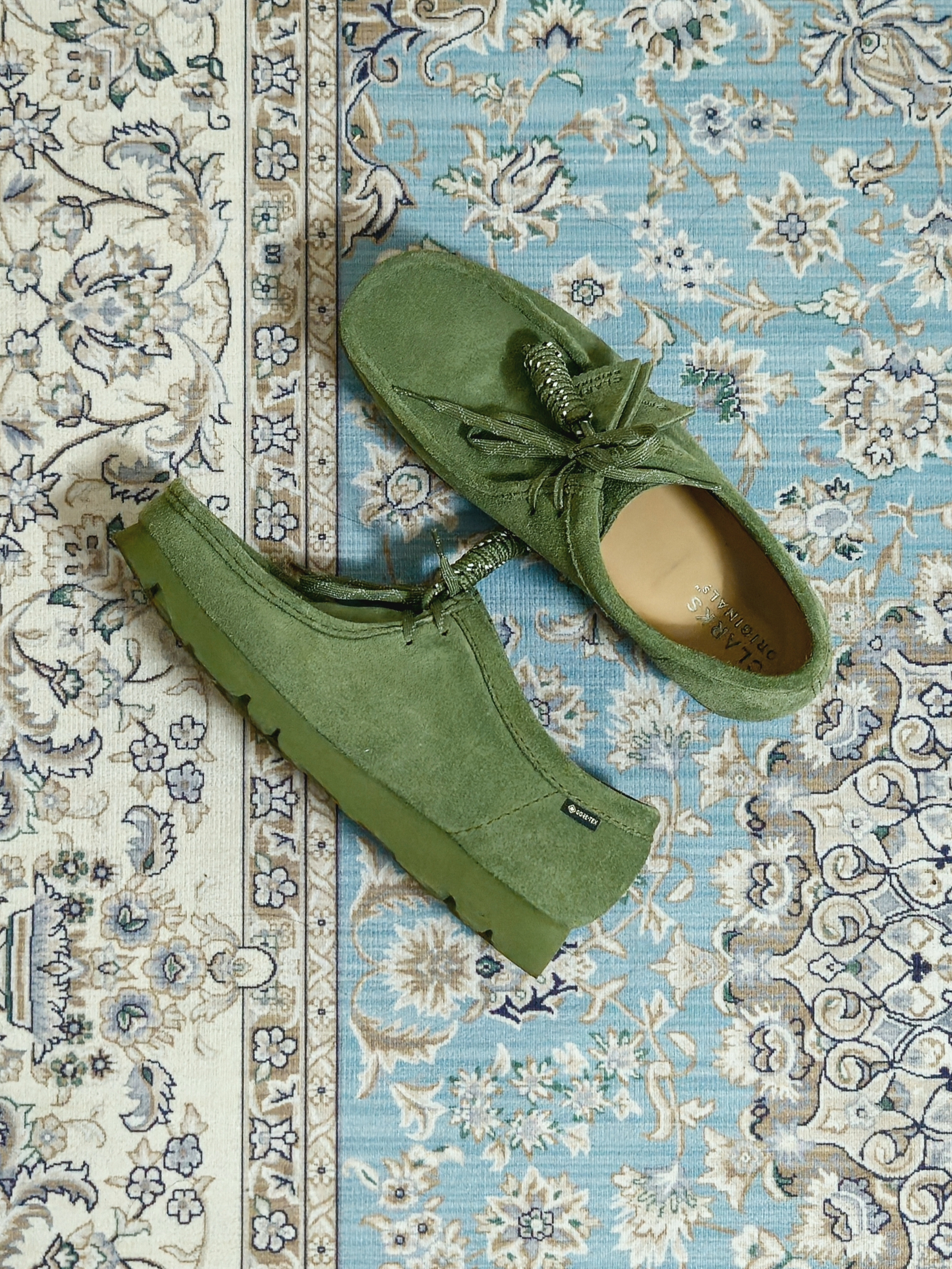 Clarks Wallabee GTX Loden Green 착용 스타일