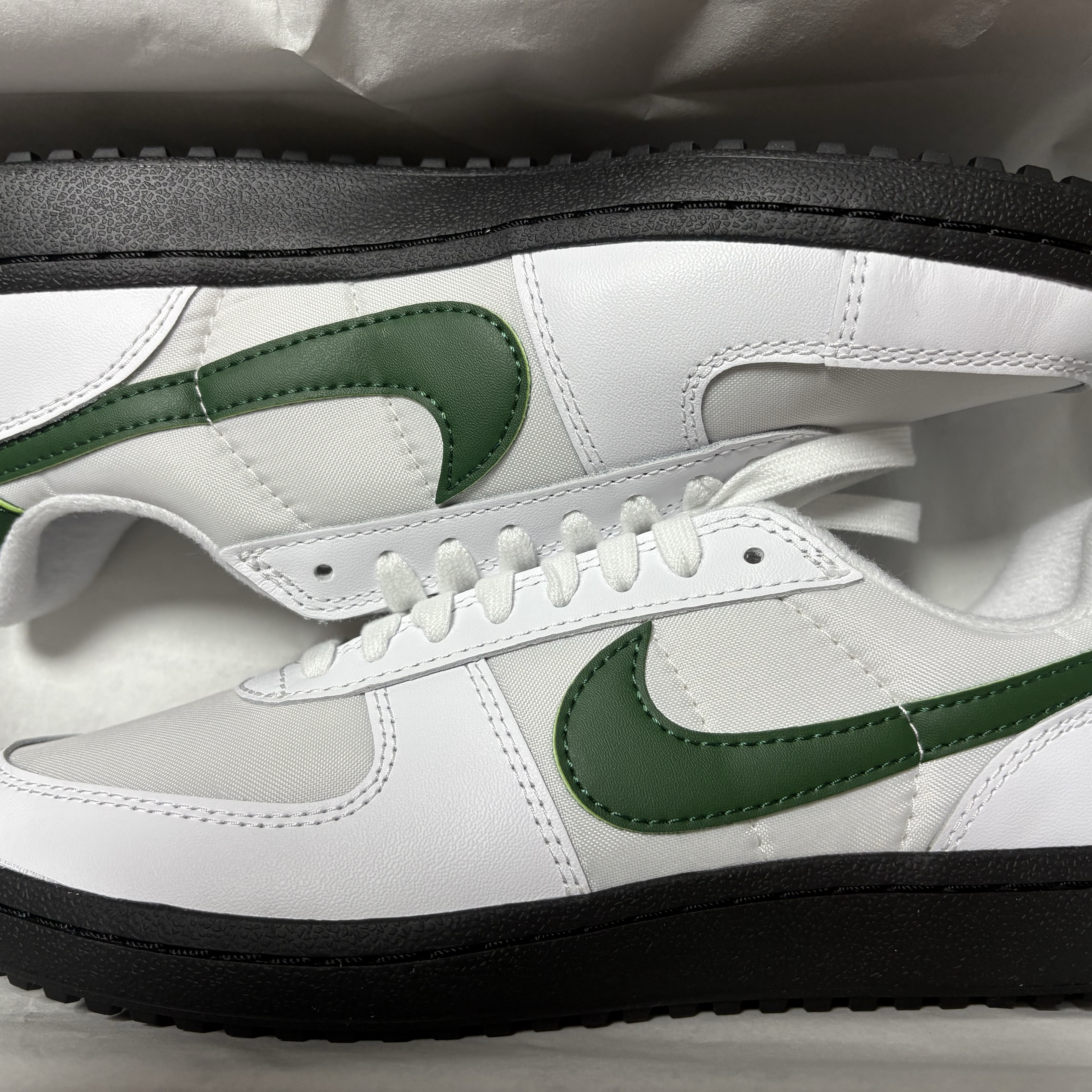 Nike Field General 82 SP White and Gorge Green 착용 스타일 - 2