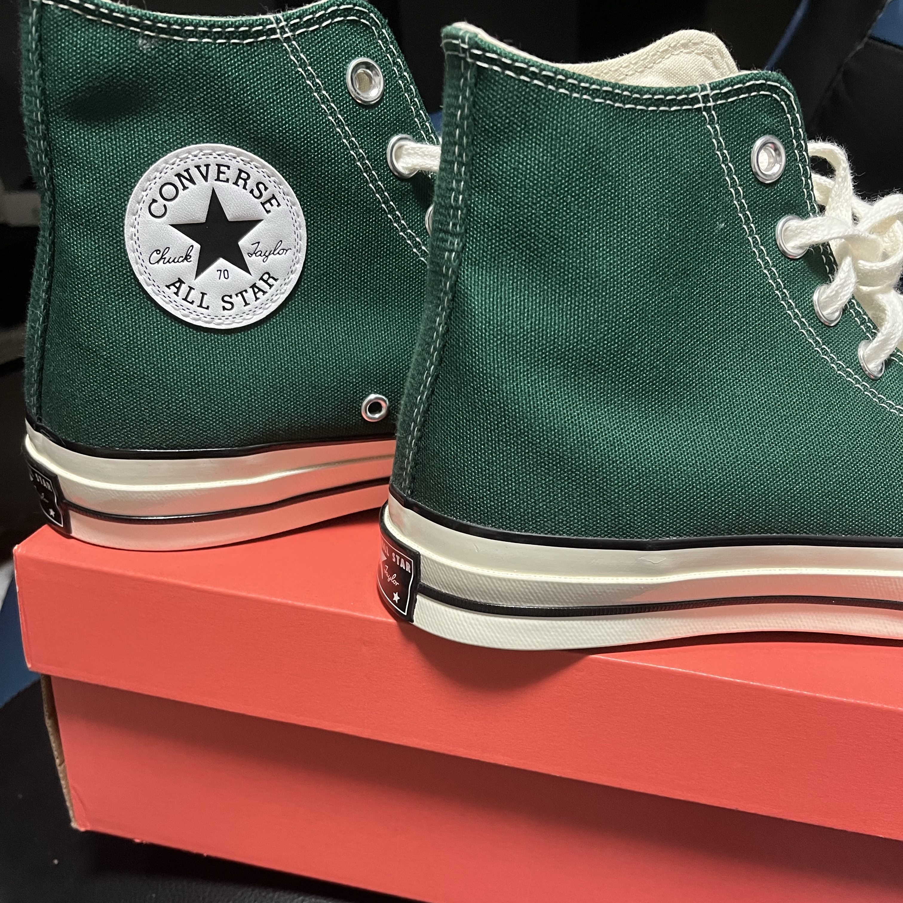 Converse Chuck 70 High Midnight Clover 착용 스타일