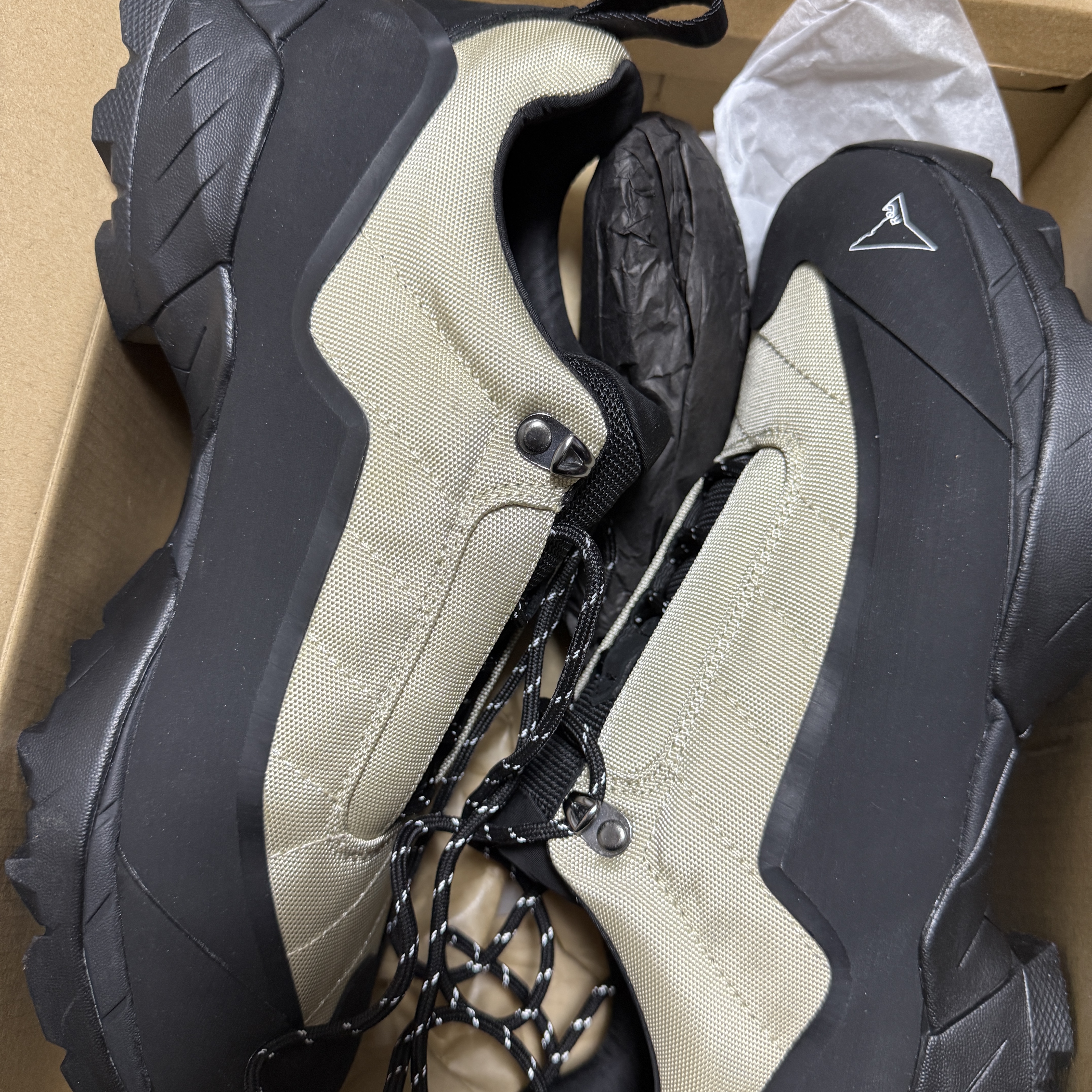 Roa Hiking Katharina Ecostep Vibram Sole Sand 착용 스타일