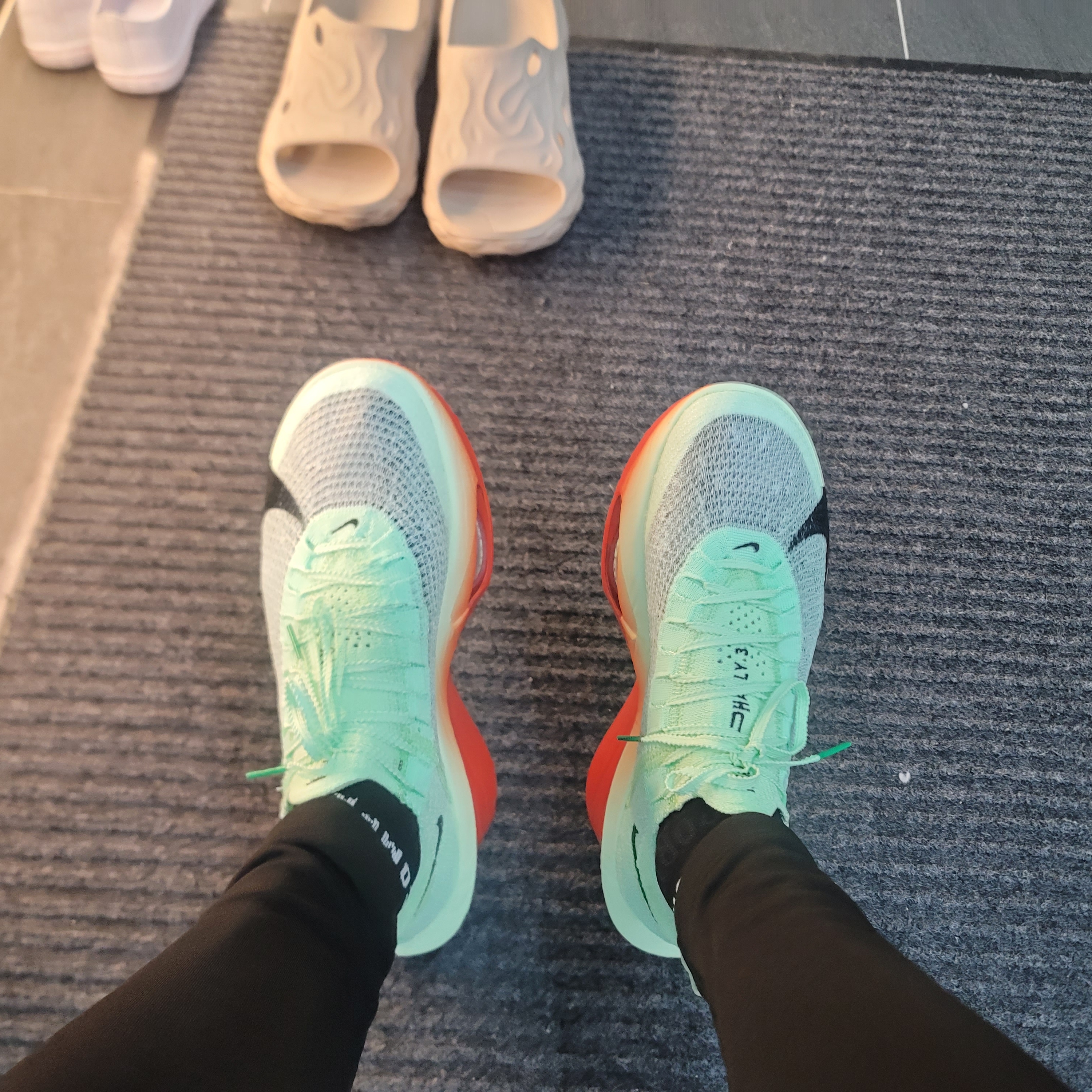 Nike Air Zoom Alphafly Next% 3 Eliud Kipchoge 착용 스타일 - 2
