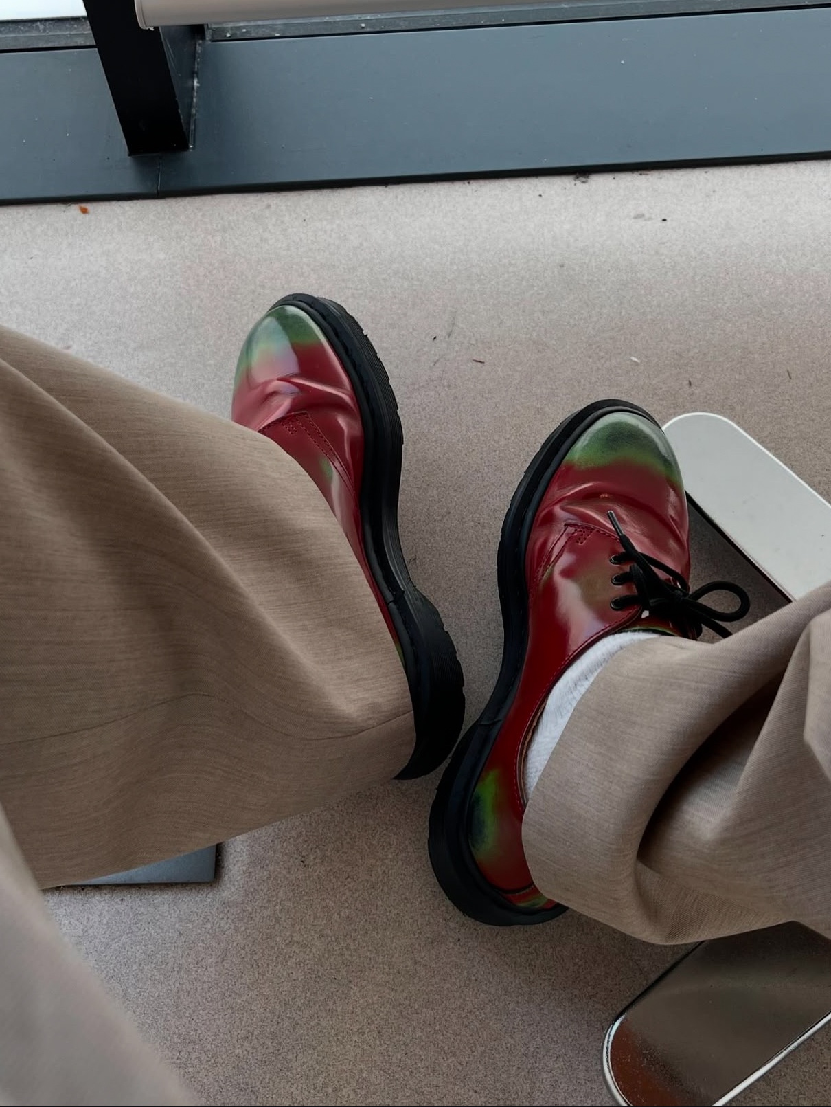 Dr. Martens x Supreme 1461 Multi 착용 스타일 - 4