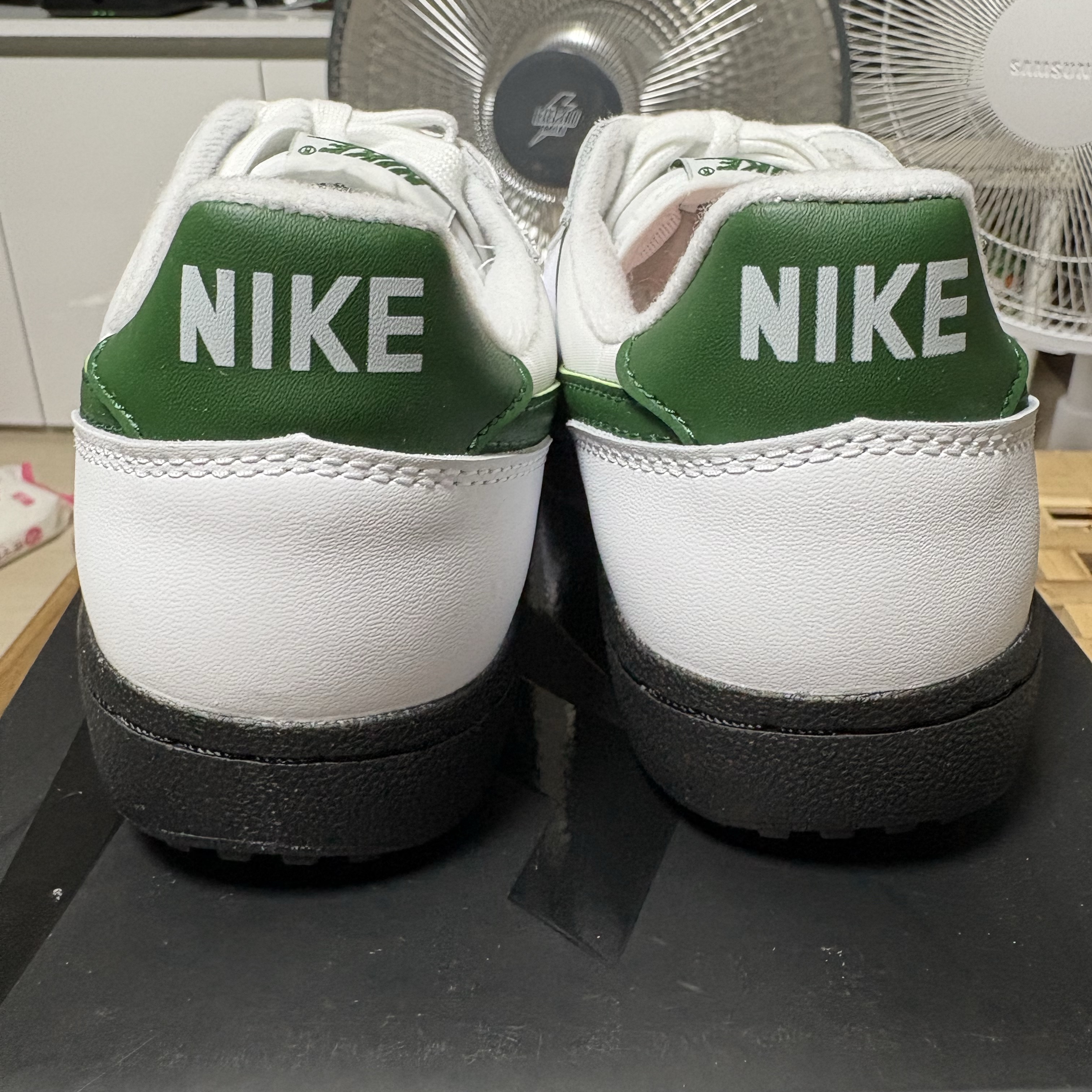 Nike Field General 82 SP White and Gorge Green 착용 스타일 - 5