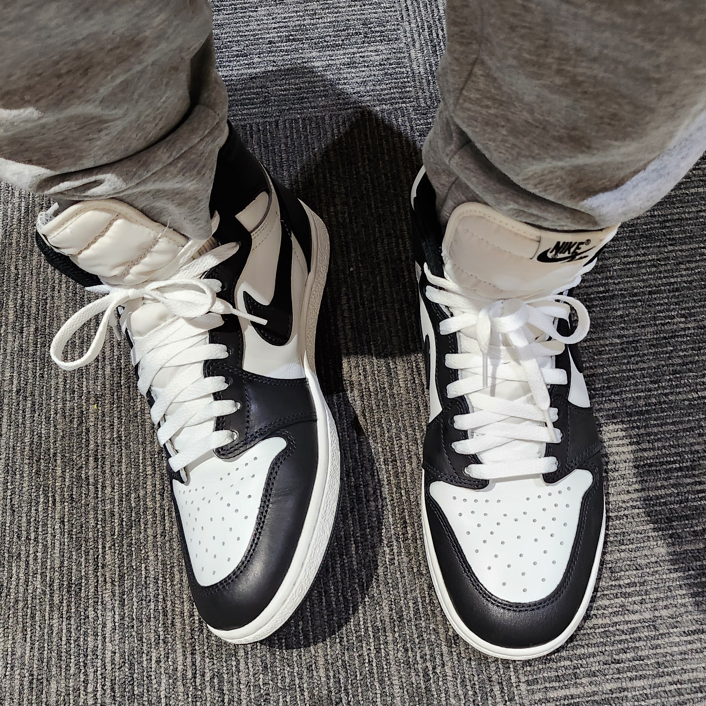 Jordan 1 High 85 Black White 착용 스타일
