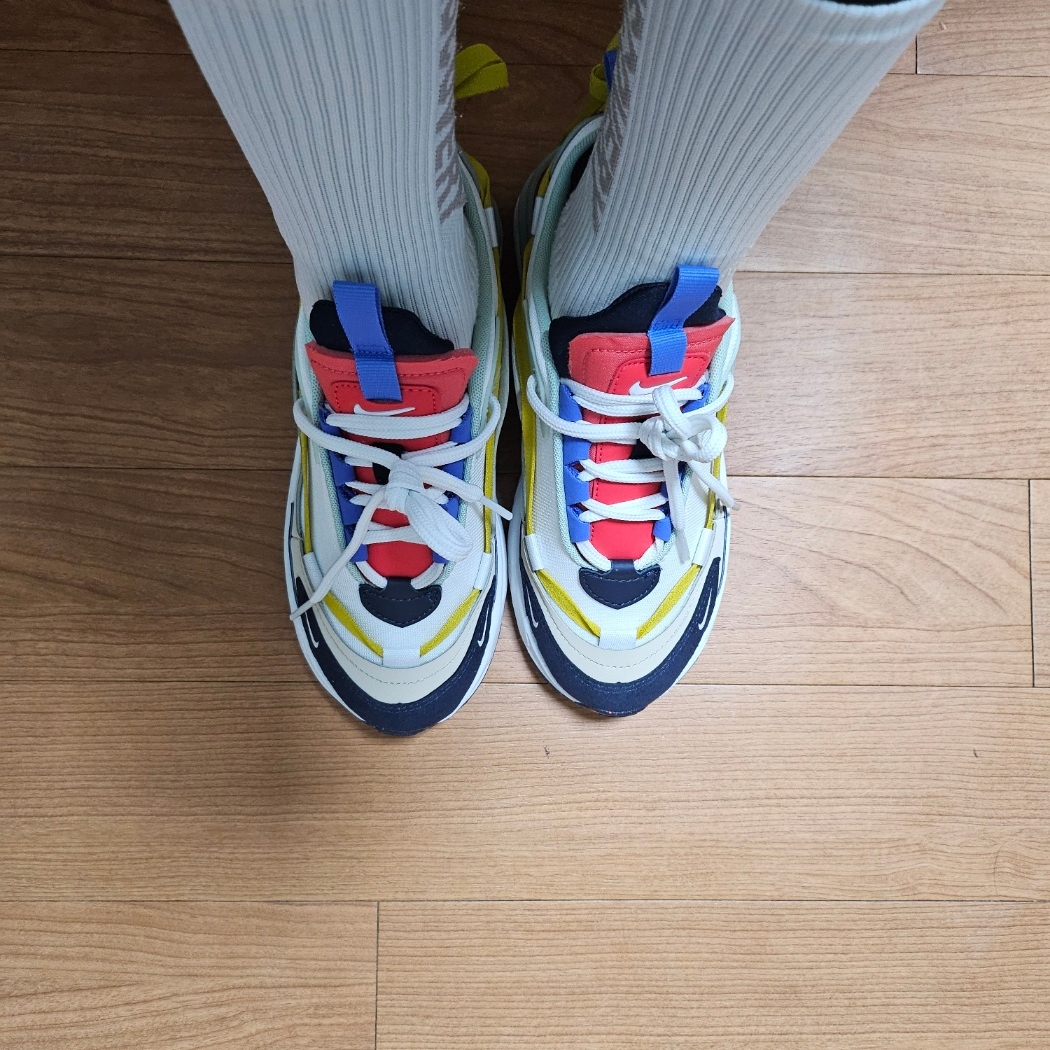 (W) Nike Air Max Furyosa Rattan 착용 스타일