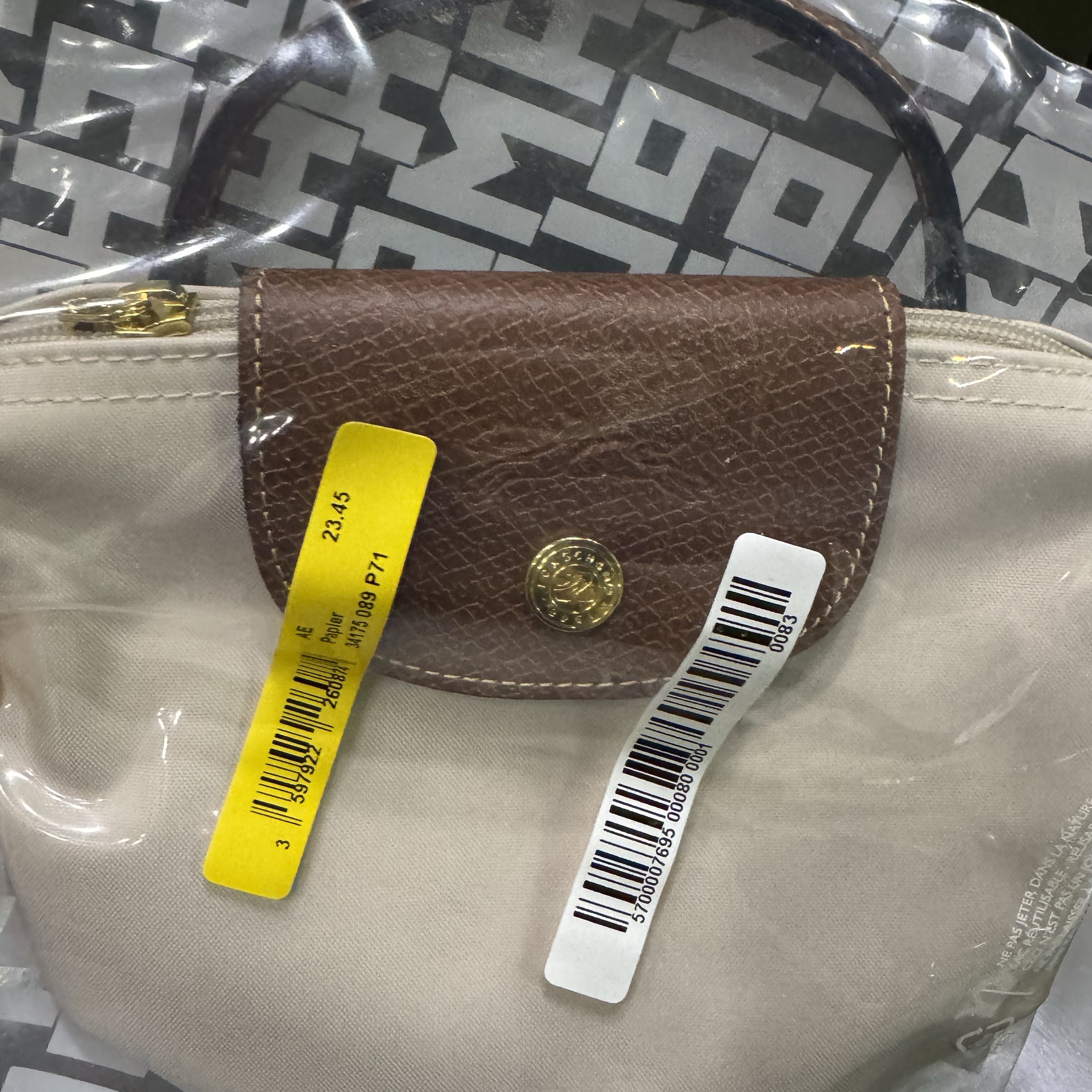 Longchamp Le Pliage Original Handle Pouch Paper 착용 스타일
