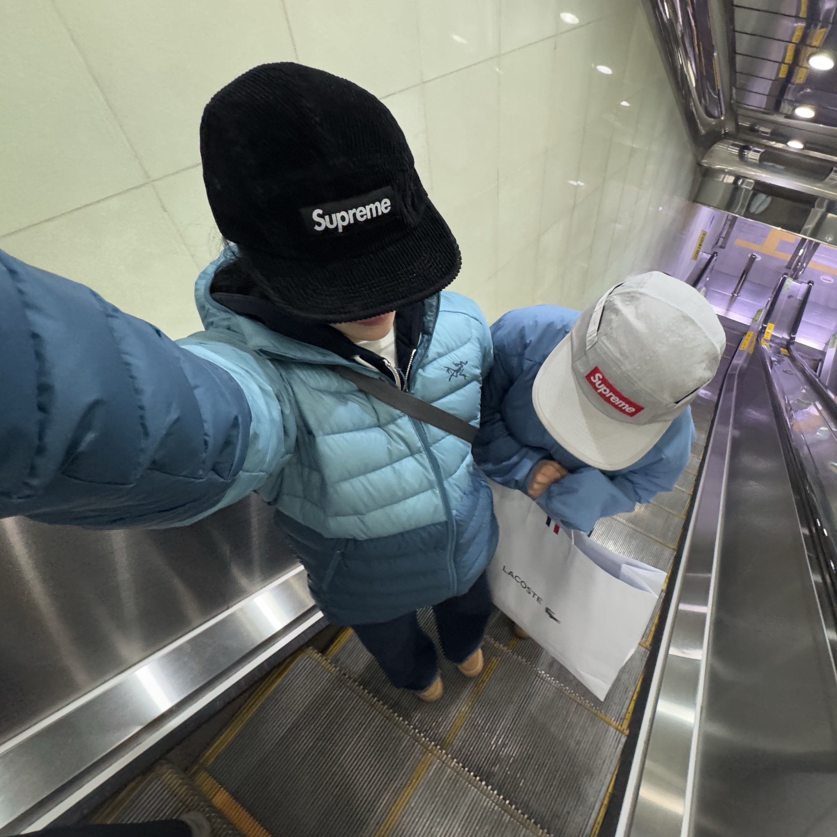 Supreme Corduroy Camp Cap Black - 24FW, Arc'teryx Cerium Hoody Serene Solace 착용 스타일 - 1
