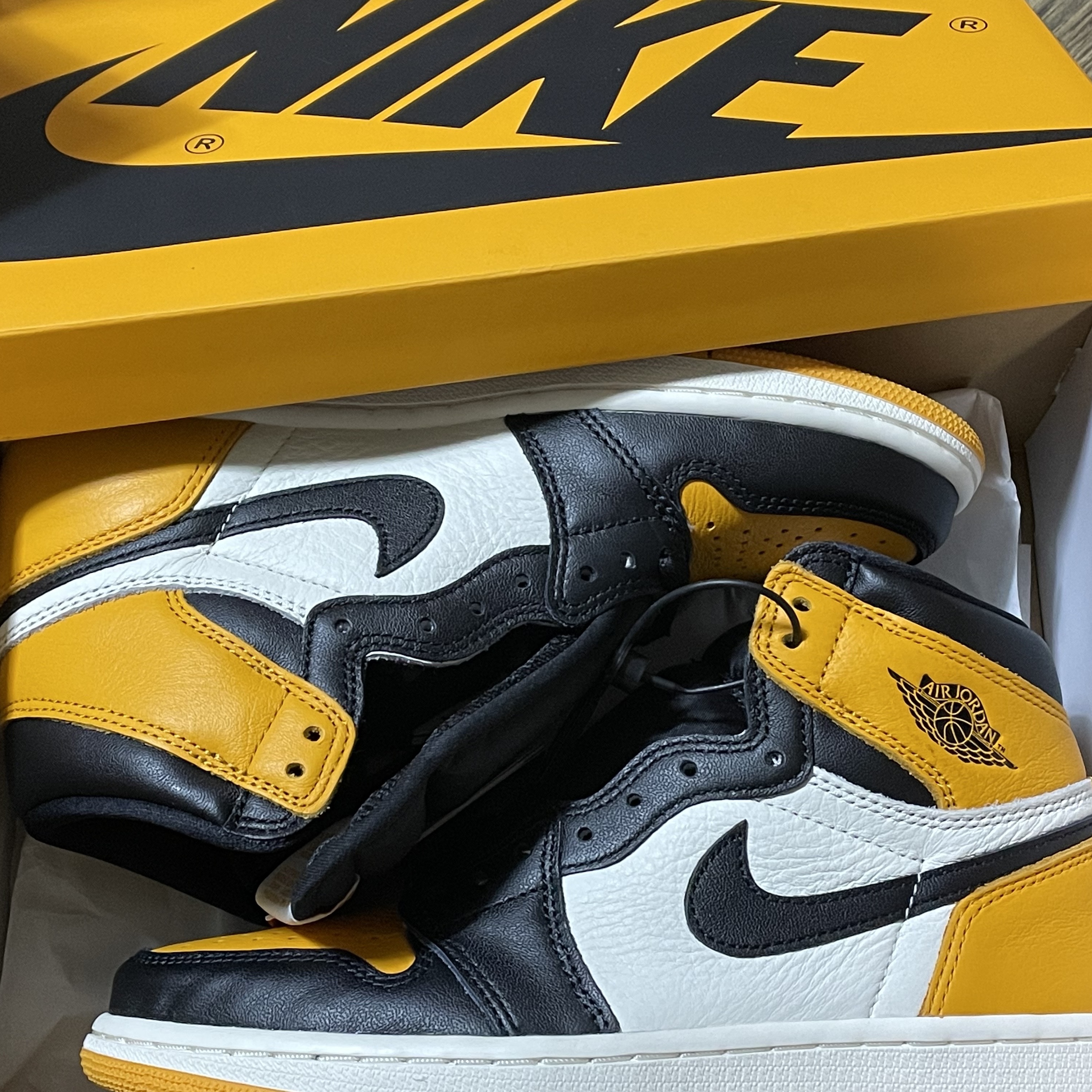 Jordan 1 Retro High OG Taxi 착용 스타일