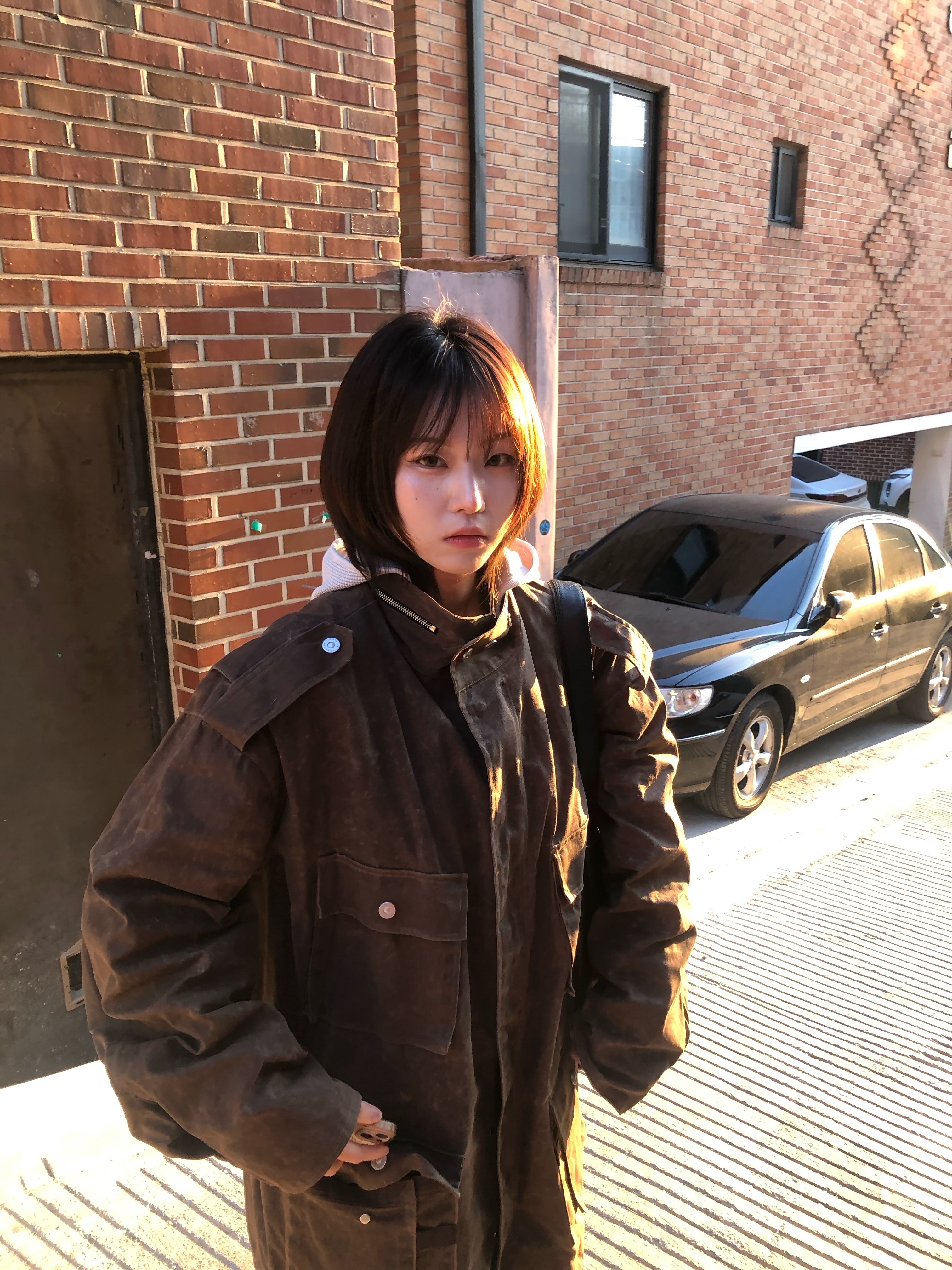 Vacant Archive Broner Waxed Field Jacket Brown 착용 스타일 - 1