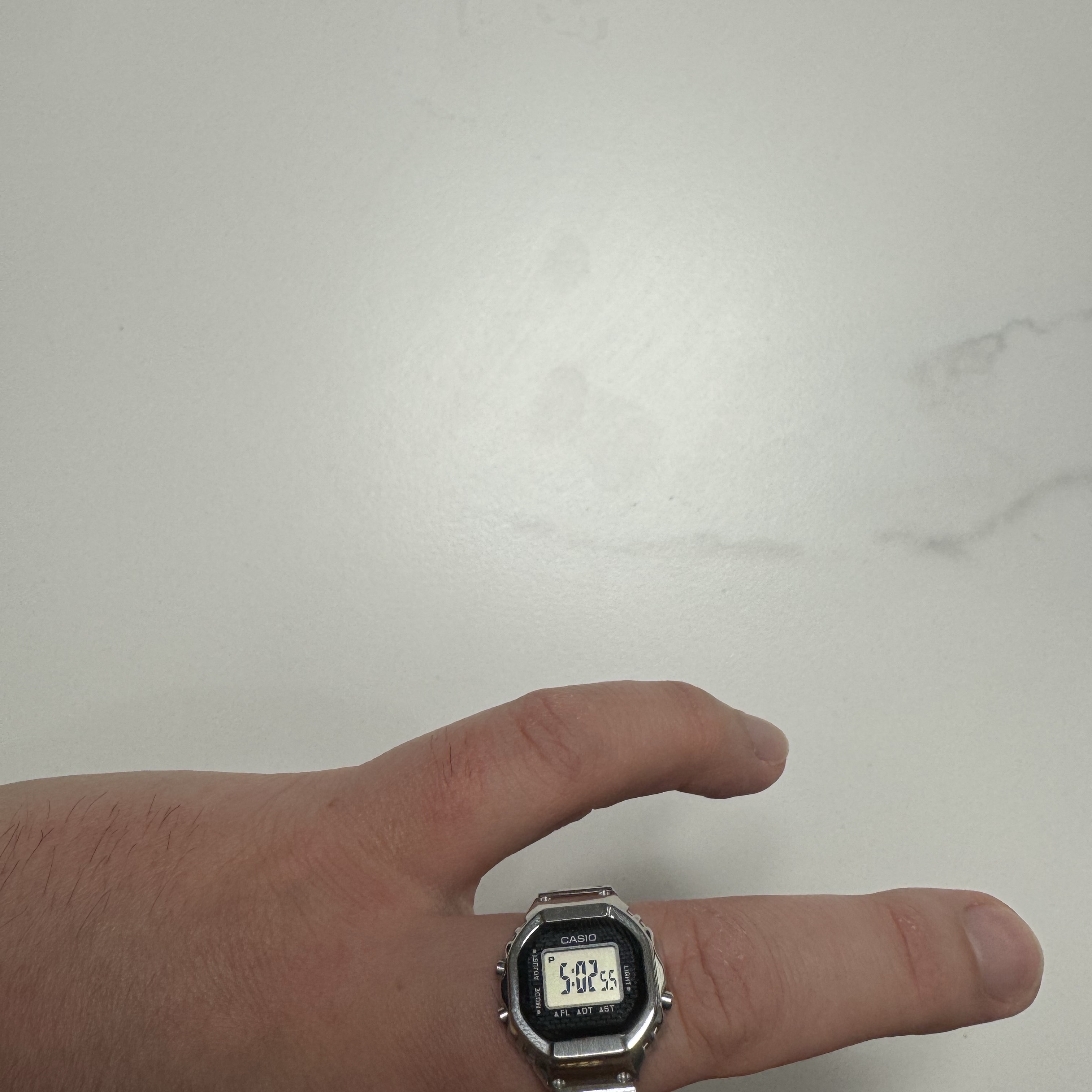 Casio 50th Anniversary Ring Watch CRW-001-1 착용 스타일 - 2