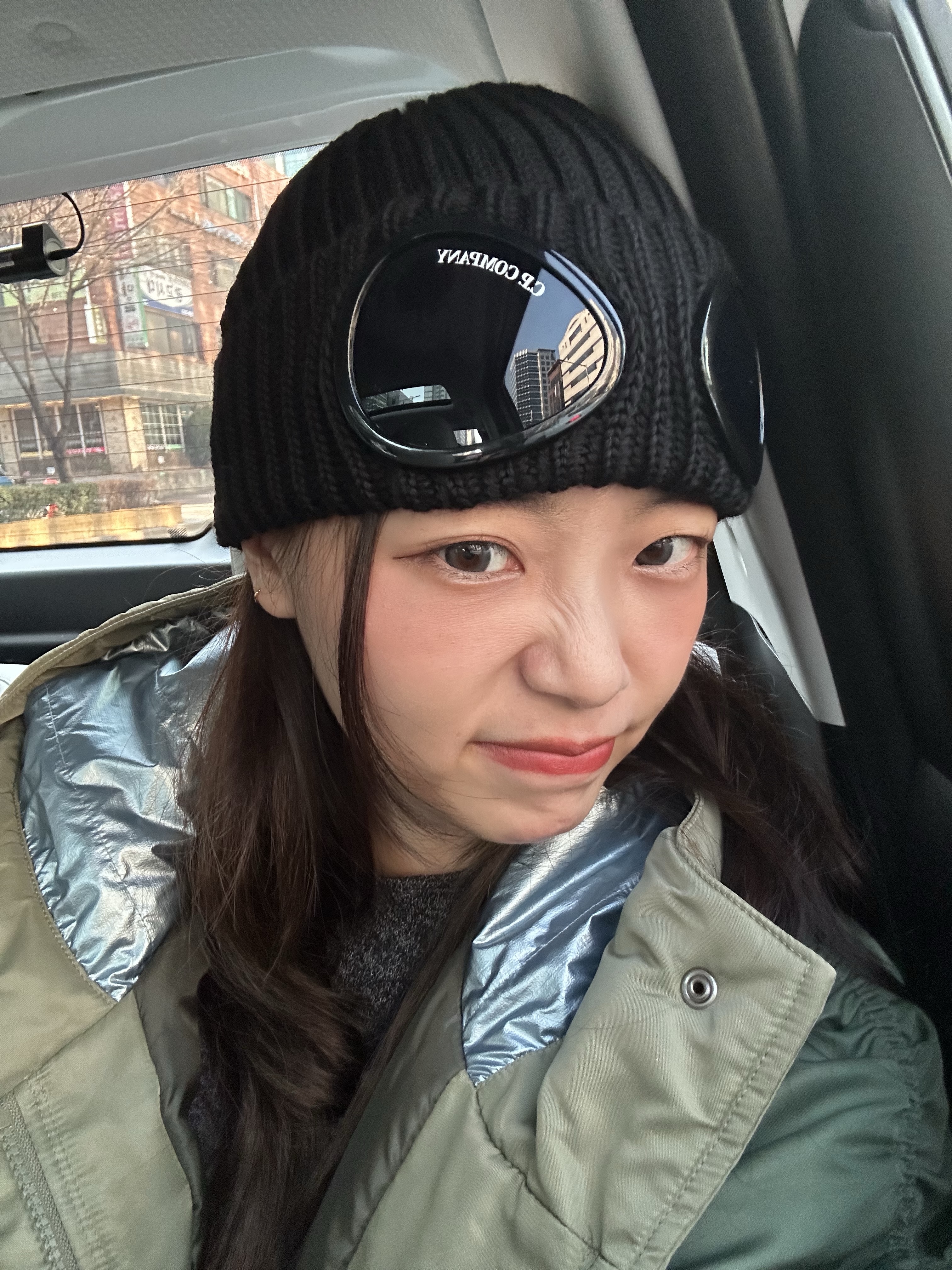 C.P. Company Extra Fine Merino Wool Goggle Beanie Black - 24FW 착용 스타일 - 2