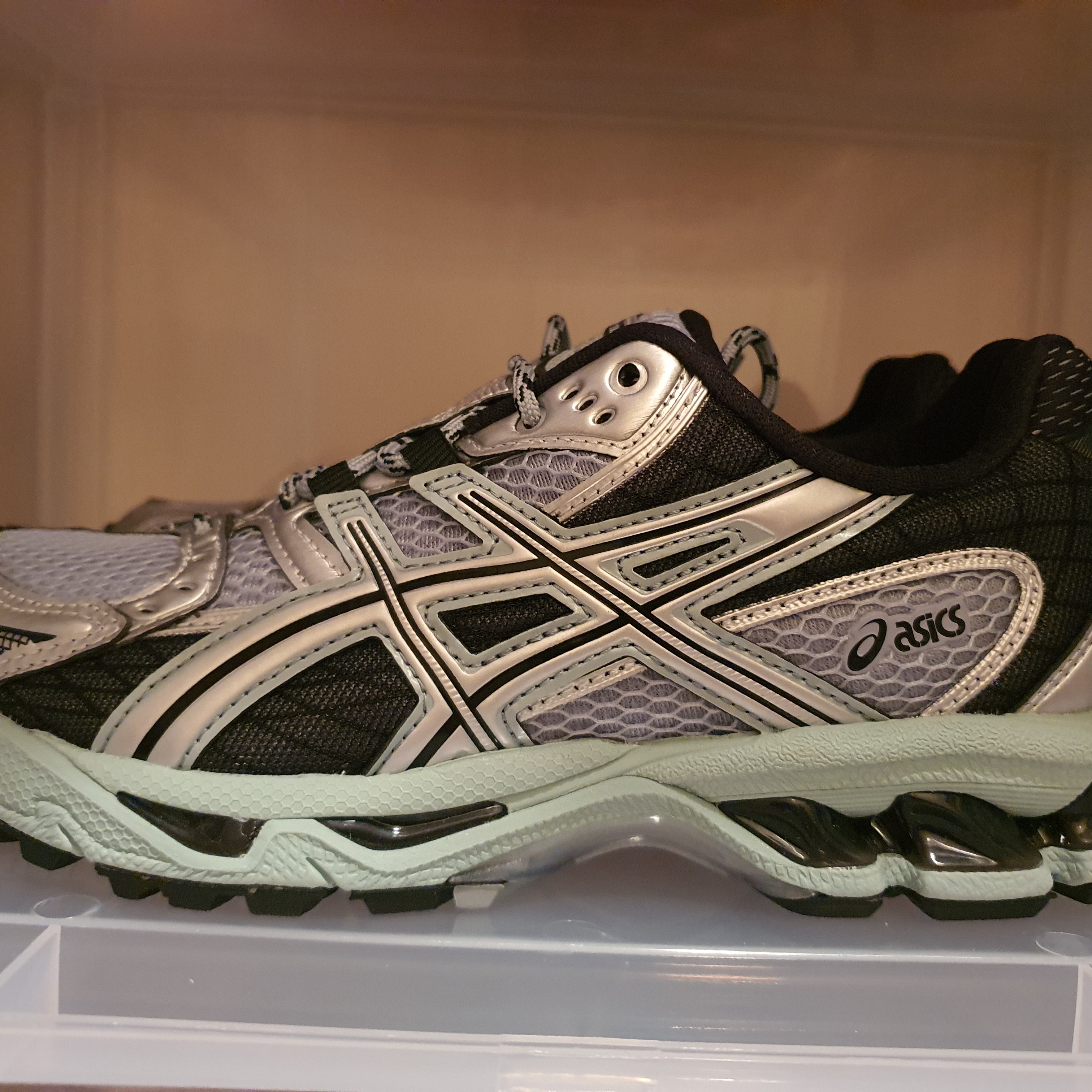Asics Gel-Nimbus 10.1 Ocean Haze Pure Silver 착용 스타일