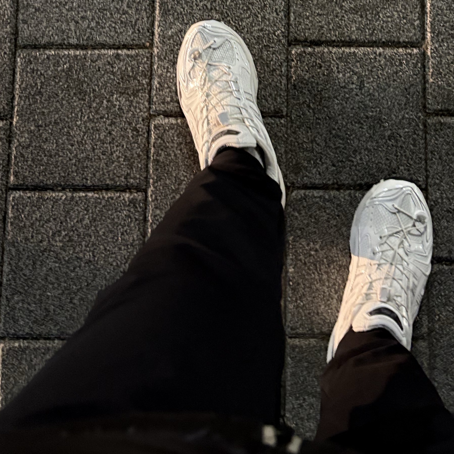 Asics x Unaffected Gel-Kayano 14 Galaxy White 착용 스타일 - 1