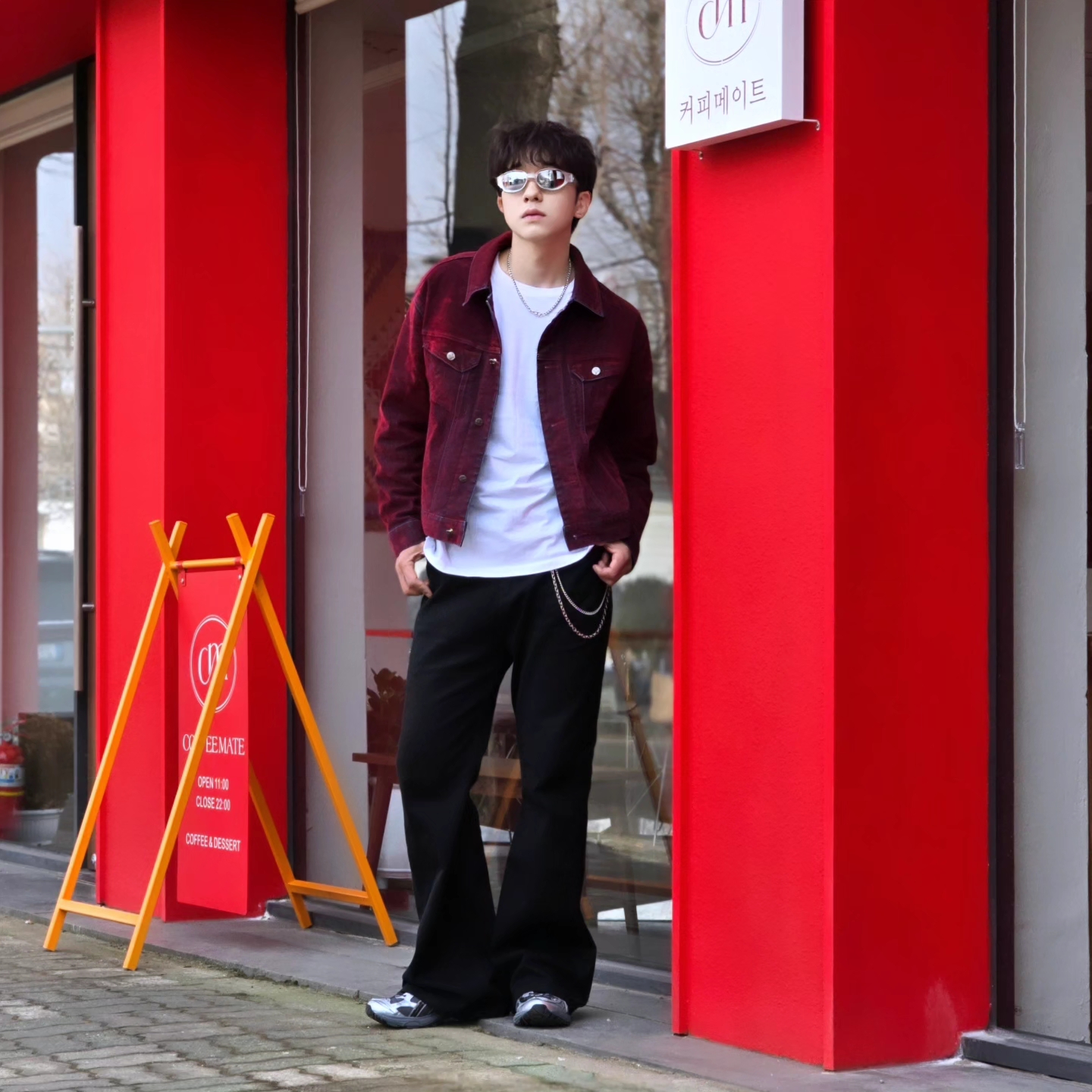 Diesel Dx1446 Red Enamel Stainless Steel Chain Necklace Silver, Asics x Unaffected Gel-Kayano 14 Silver Moon 착용 스타일 - 1