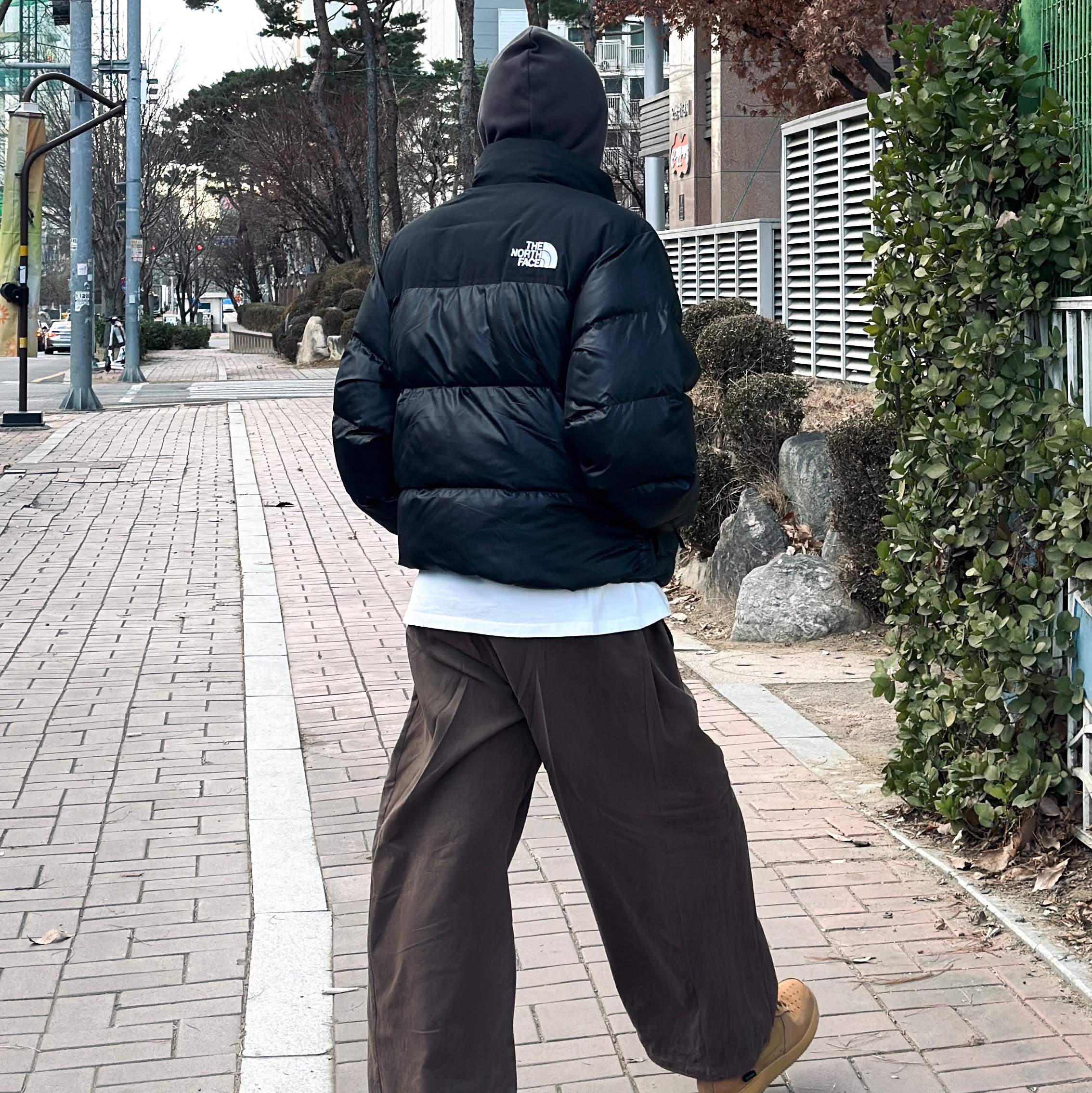 The North Face On Ball Jacket Black 착용 스타일