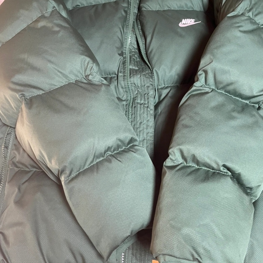 Nike NSW Puffer Jacket Fir - Asia 착용 스타일