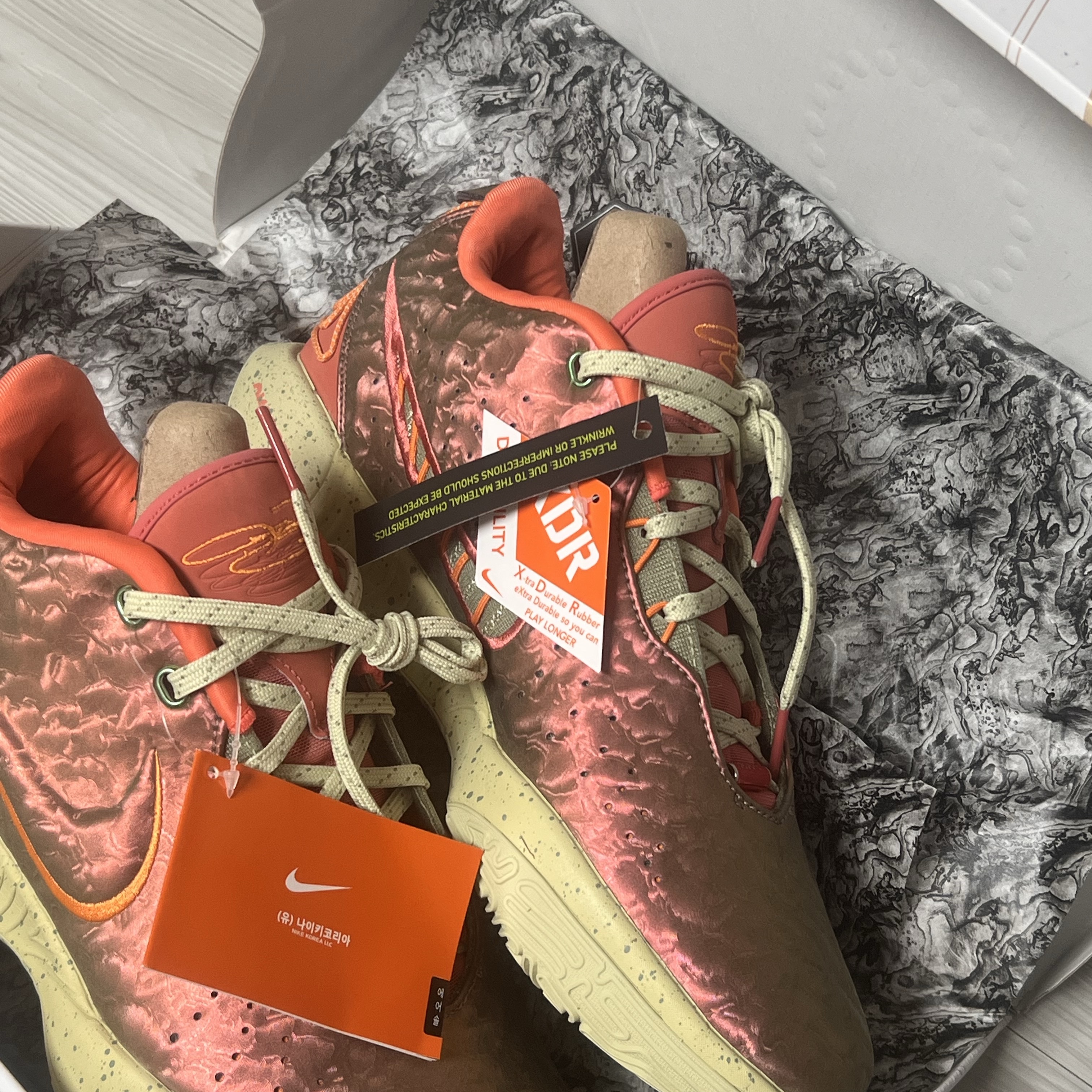 Nike Lebron XXI EP Queen Conch 착용 스타일
